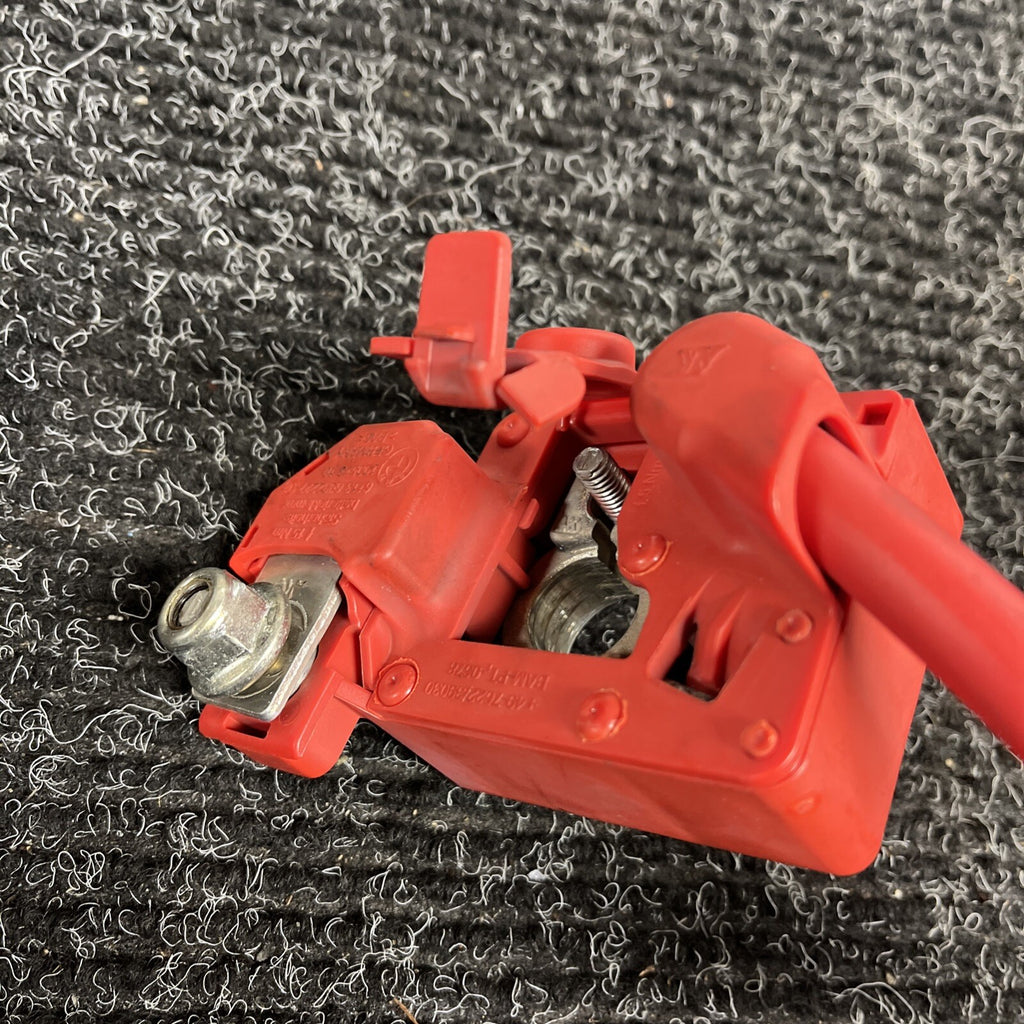 ☑️ 06-13 OEM BMW E82 E90 E92 E88 Battery Plus Pole Terminal Positive Red Cable