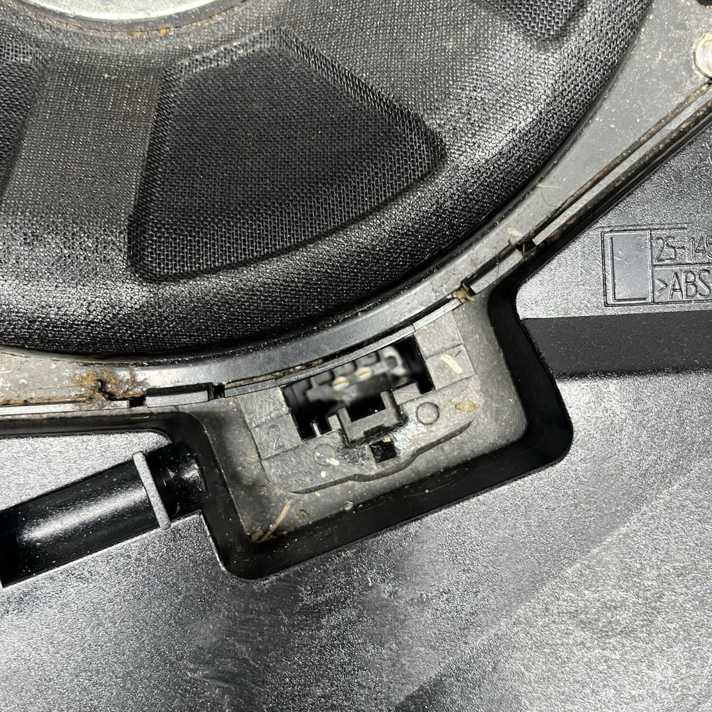 ☑️ OEM BMW E88 E92 E93 Bass Speakers Sub Subwoofer Logic 7 Harman Kardon DSP L7