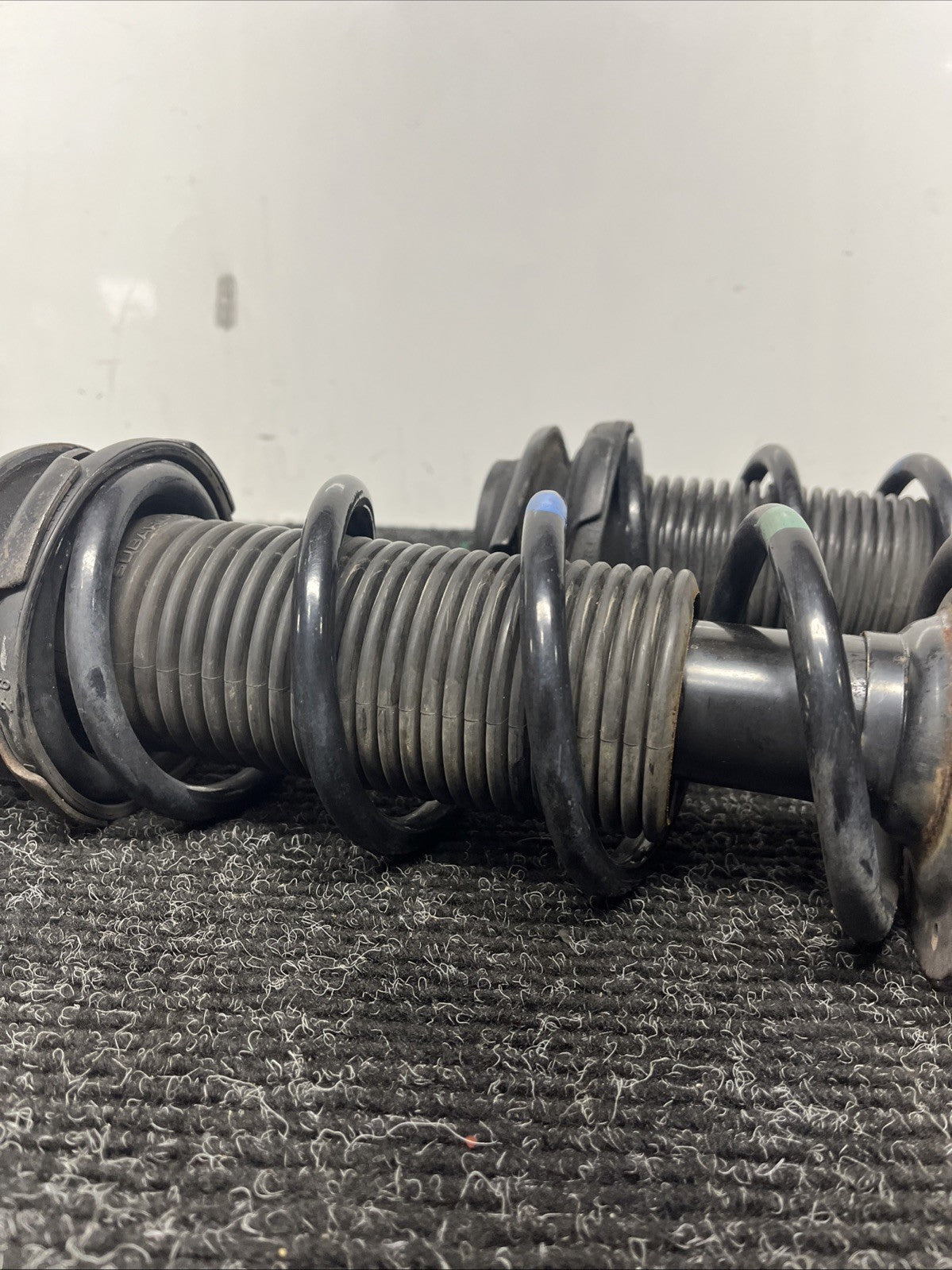 ☑️ OEM Rear Springs/Struts Suspension Subaru BRZ Toyota 86 Scion FRS