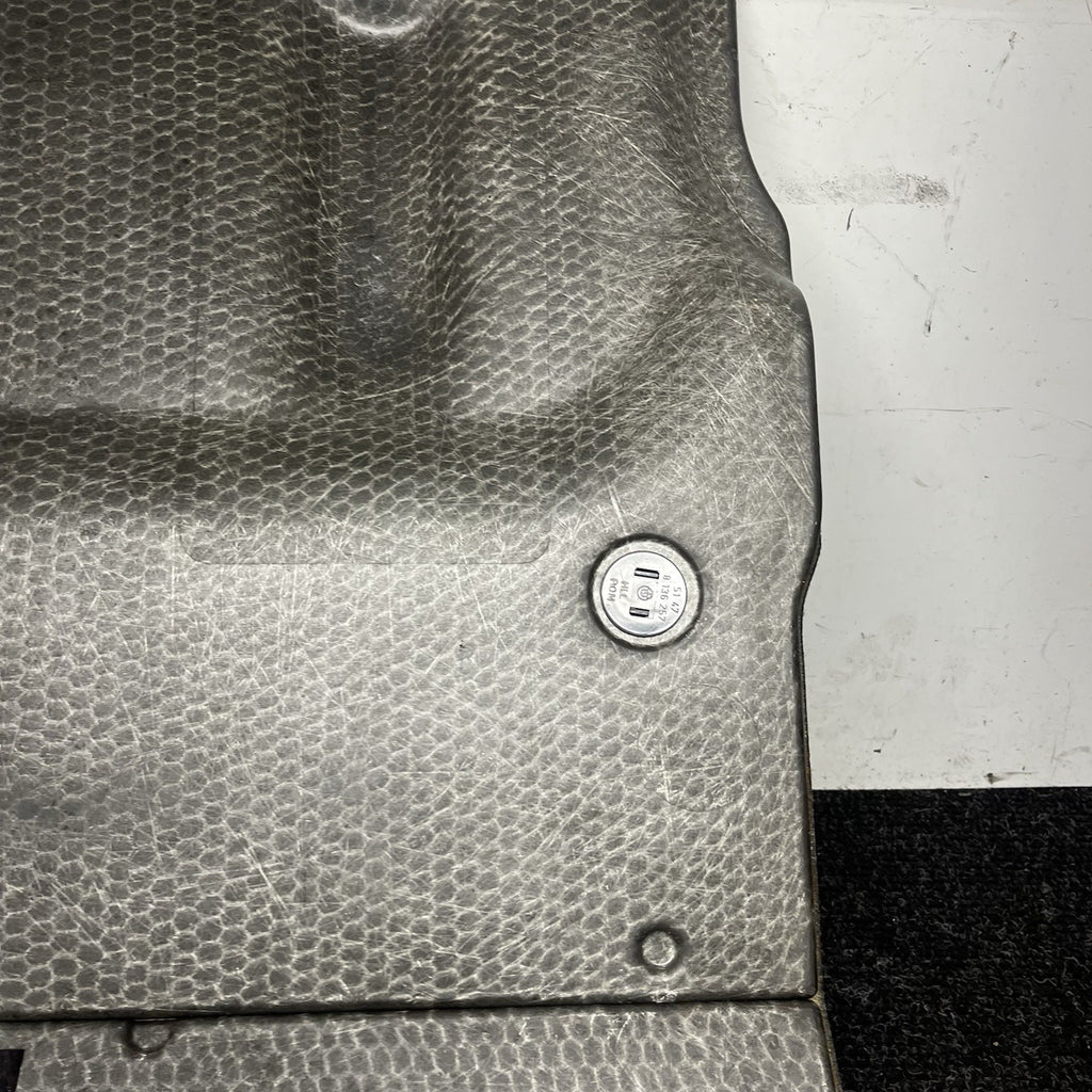 ☑️ BMW 3 SERIES E93 CONVERTIBLE CABRIOLET  BOOT FLOOR COVER PANEL 7891324