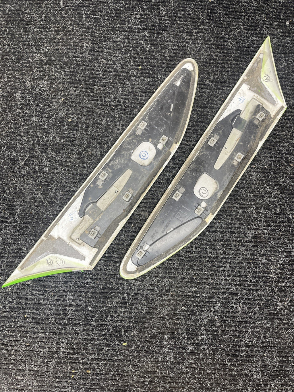 ☑️ 2013-2019 Scion FRS Subaru BRZ 86 OEM Fender Garnish Left & Right Green