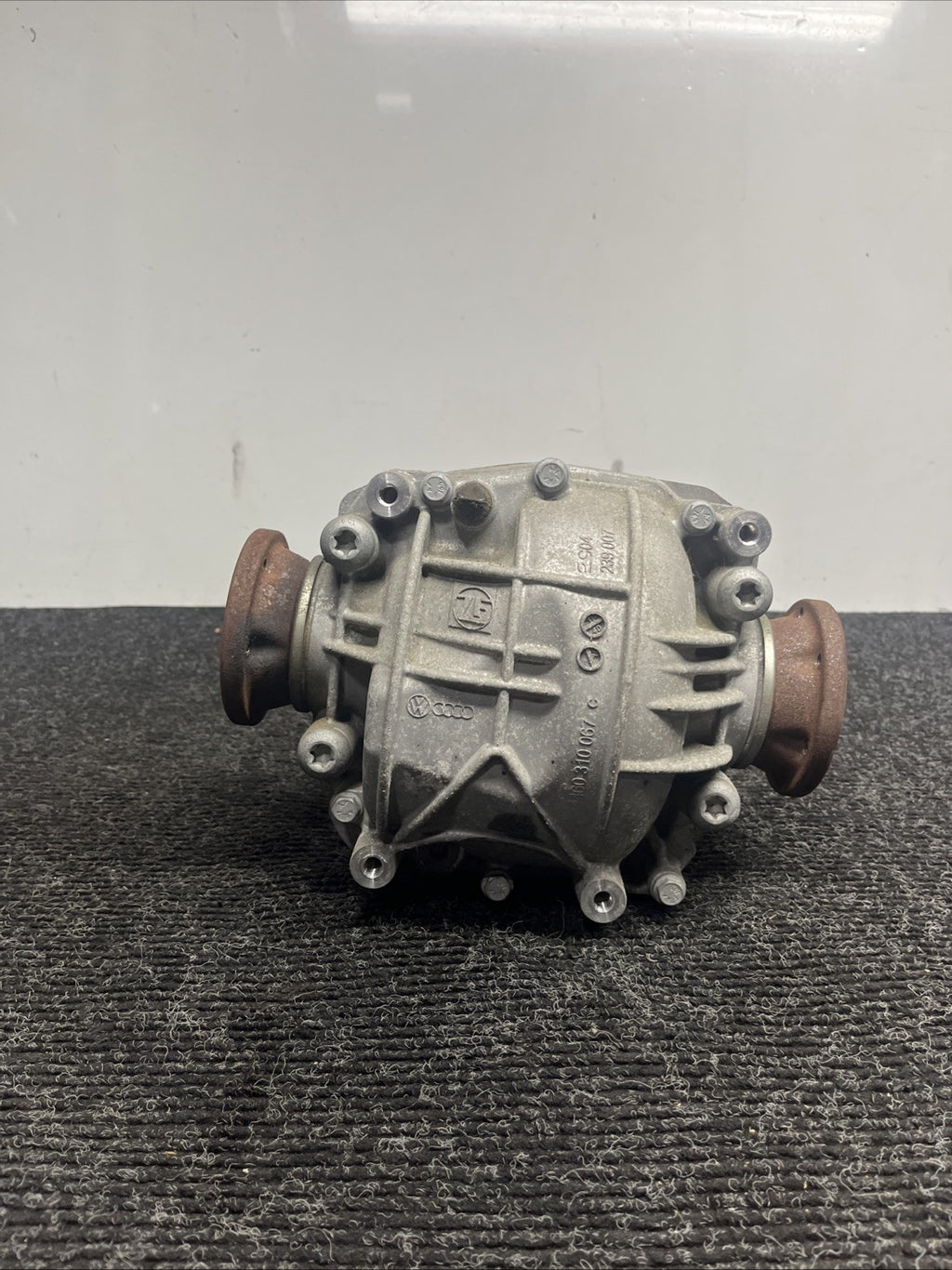☑️ 09-15 Audi A5 A4 2.0 Turbo Quattro Rear Differential Axle4460310067 OEM