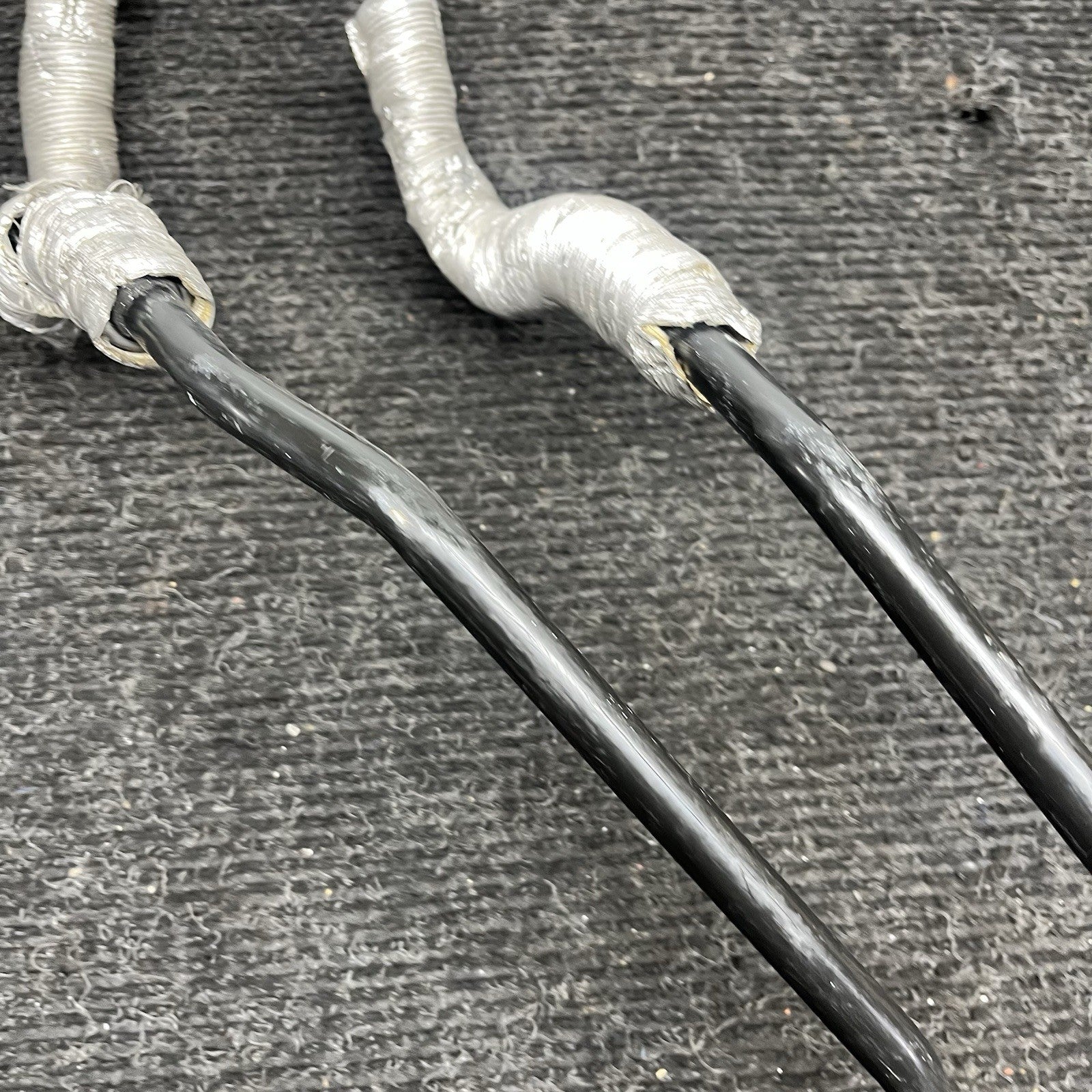 ☑️ 08-13 OEM BMW E90 E92 E93 M3 MT Transmission Oil Cooler Pipe Line Flow Return