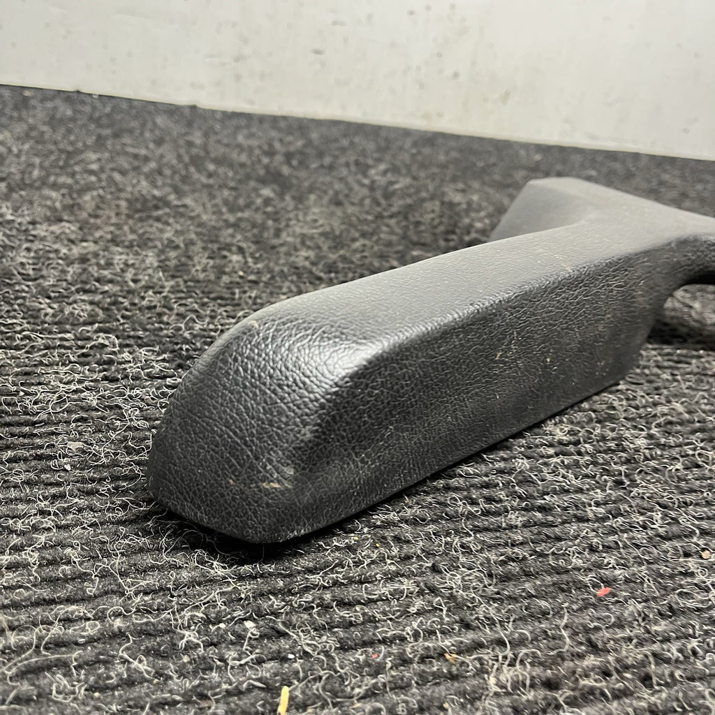 ☑️ BMW E30 3-Series M3 Front Door Armrest Right Passenger Schwarz 1884364