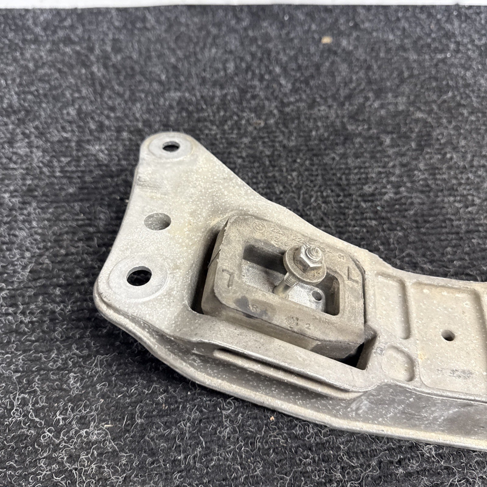 ☑️ DCT Transmission Gearbox Support Bracket 08-13 BMW E90 E92 E93 E9x M3