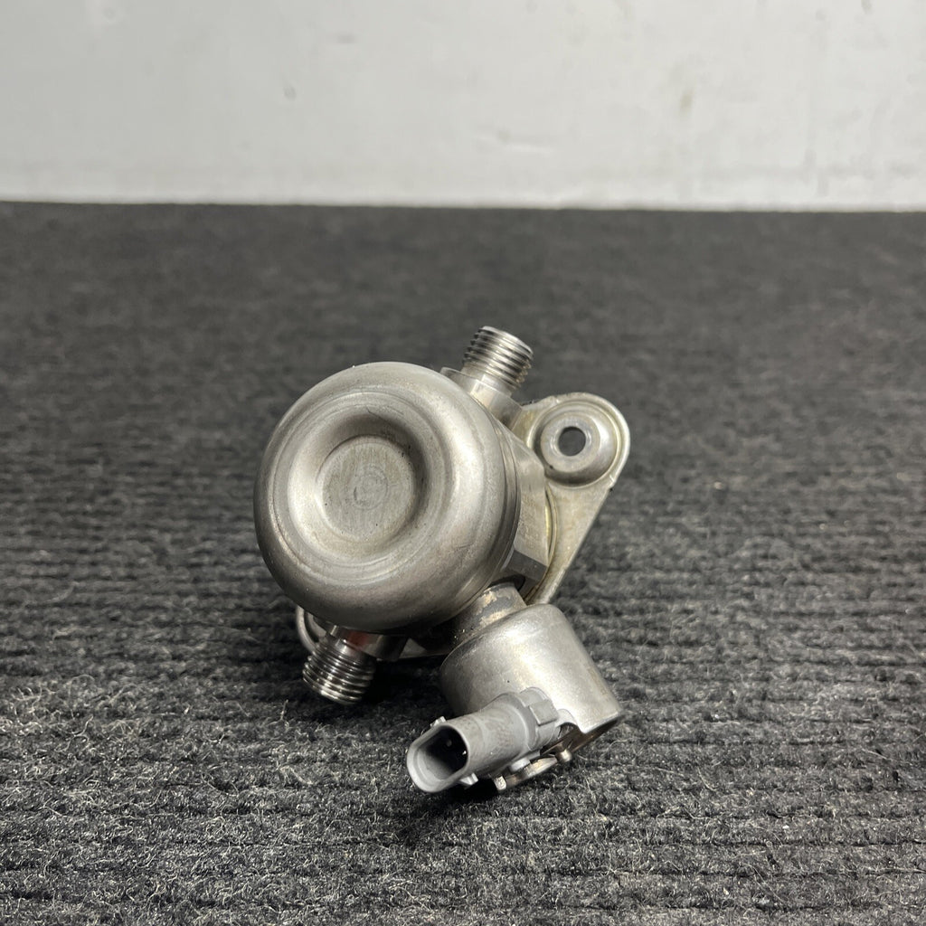 ☑️ 11-16 OEM BMW E92 F30 F10 F13 F22 X1 X6  N55 HPFP High Pressure Fuel Pump