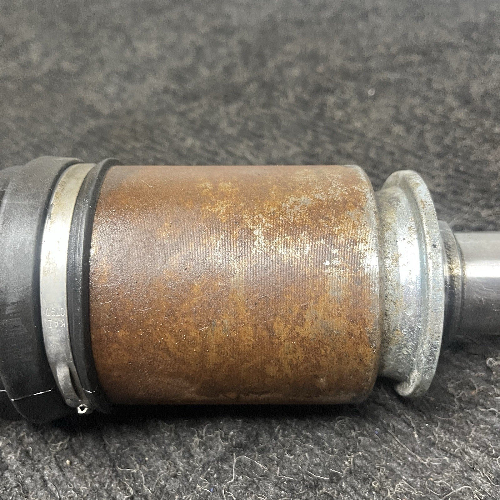 ☑️ 06-13 BMW E90 E92 335i Front Axle Shaft Passenger Side Output Axle Shaft OEM