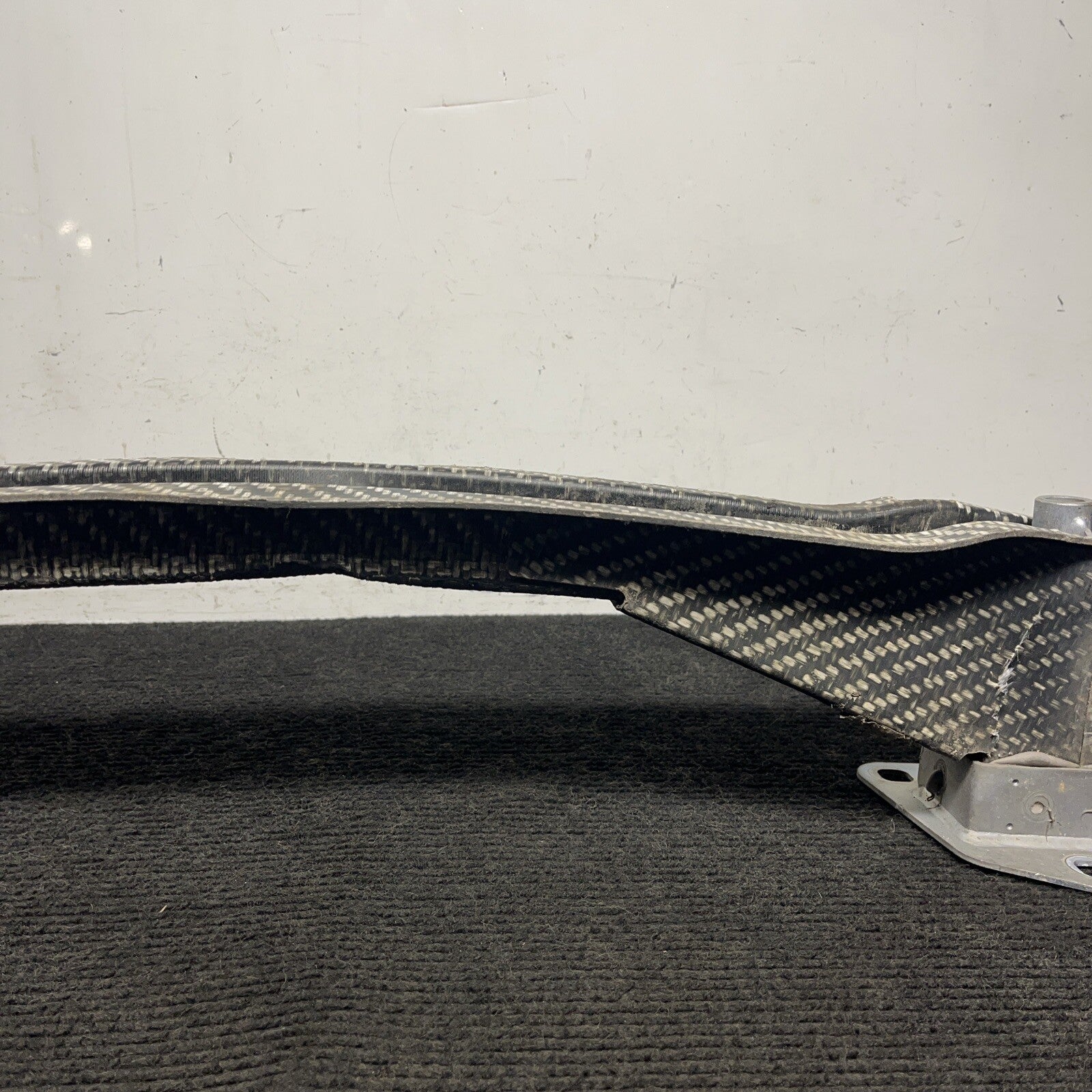 ☑️ 08-13 OEM BMW E92 E93 M3 Coupe Rear Bumper Reinforcement Rebar Carbon Fiber