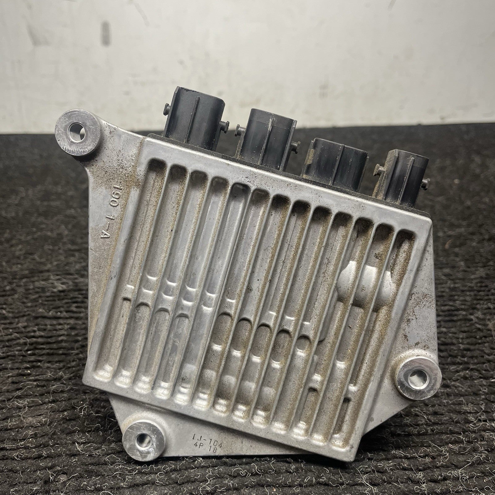 ☑️13-20 Subaru BRZ Scion FR-S Fuel Injection Control Module 22635JB000 OEM Denso