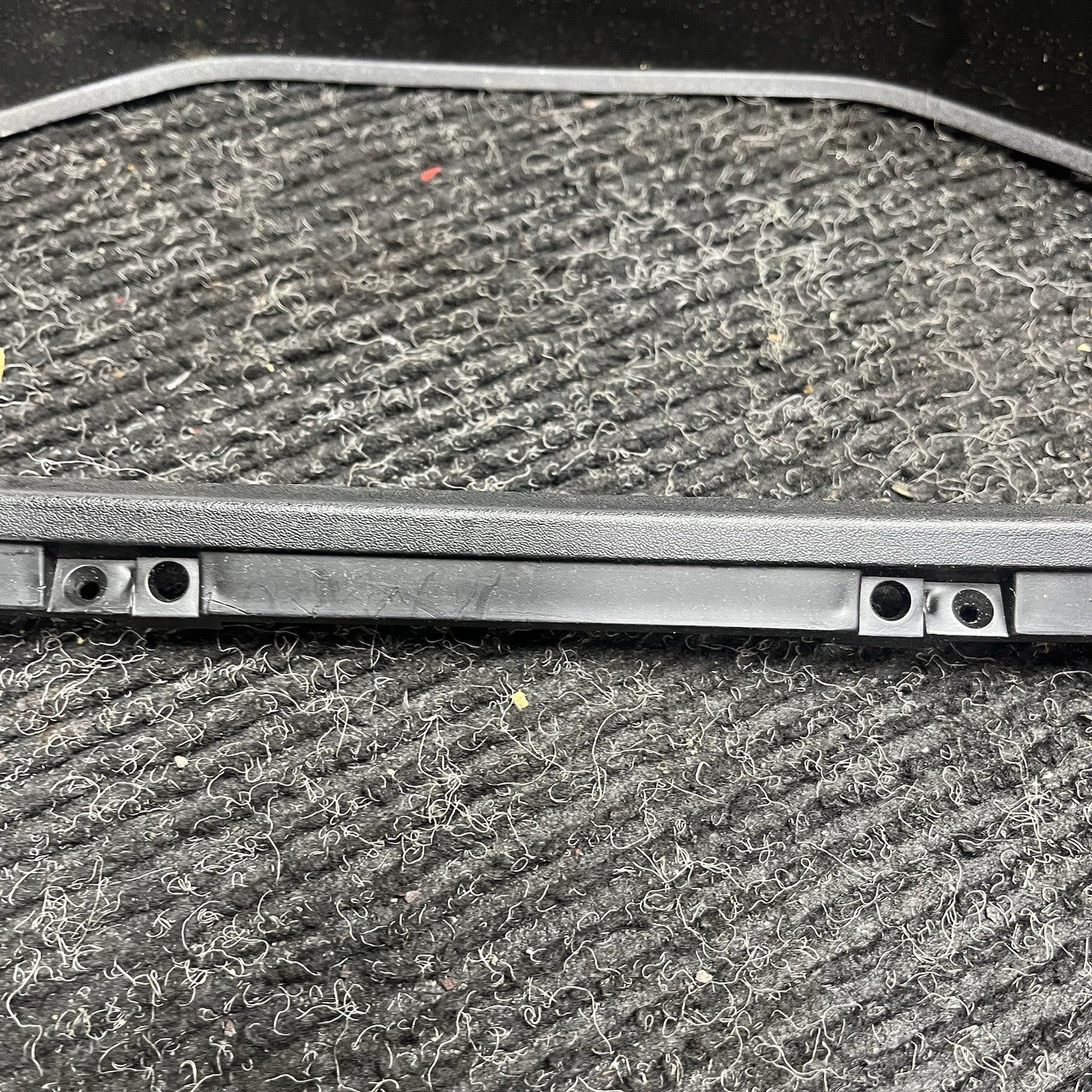☑️ 1984-93 BMW 318i OEM Instrument Gauge Cluster Trim Insert Cover Black 1368872