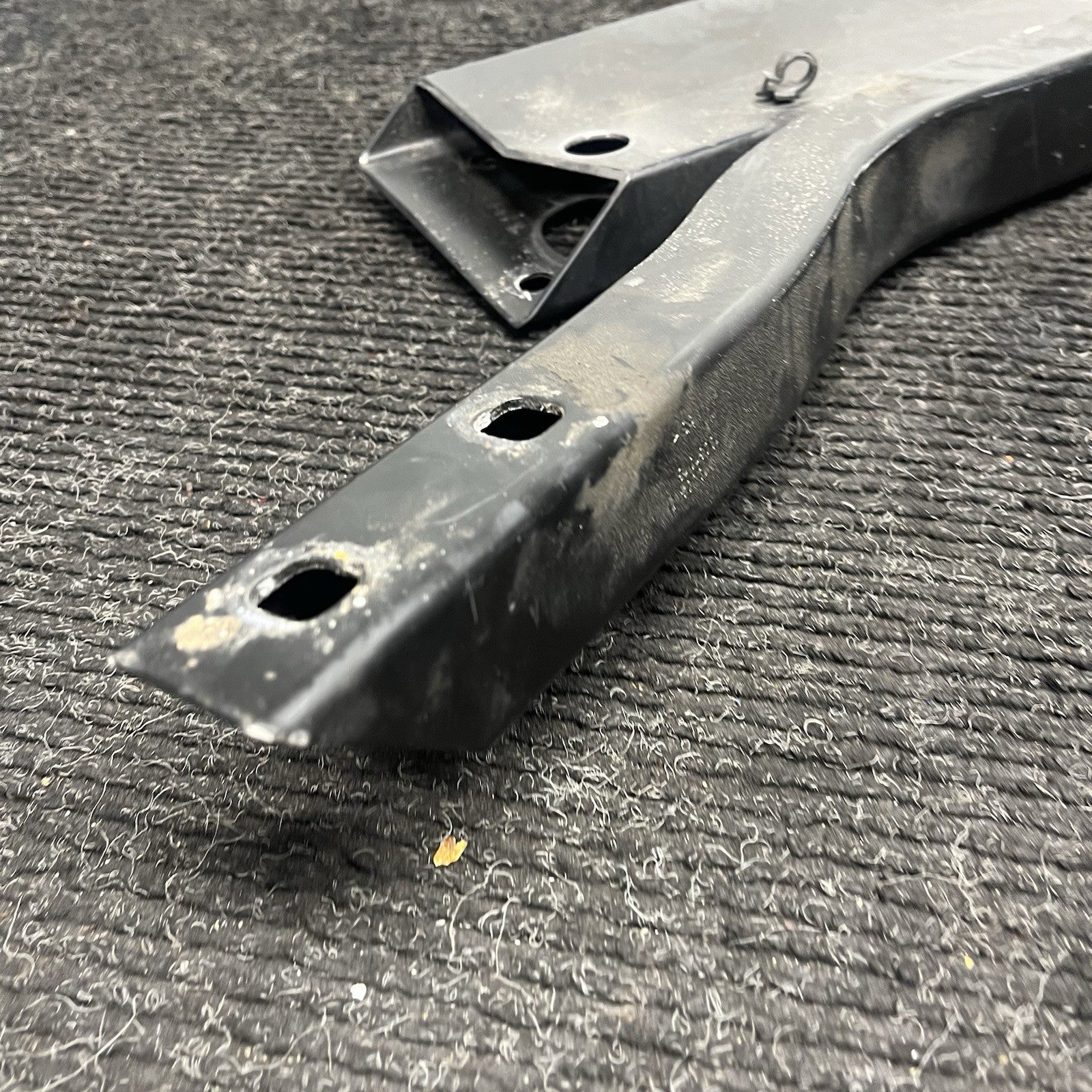 ☑️ 2008-2013 BMW E70 X5 FRONT UPPER RADIATOR SUPPORT BRACKET OEM