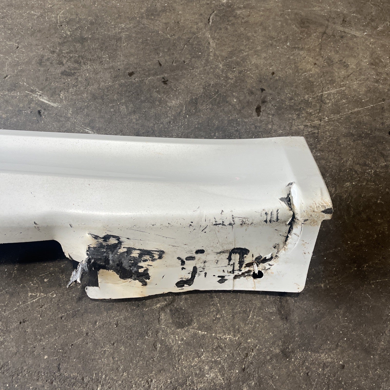 ☑️ 07-13 OEM BMW E92 E93 M3 Right Passenger Side Skirt Rocker Panel MineralWhite