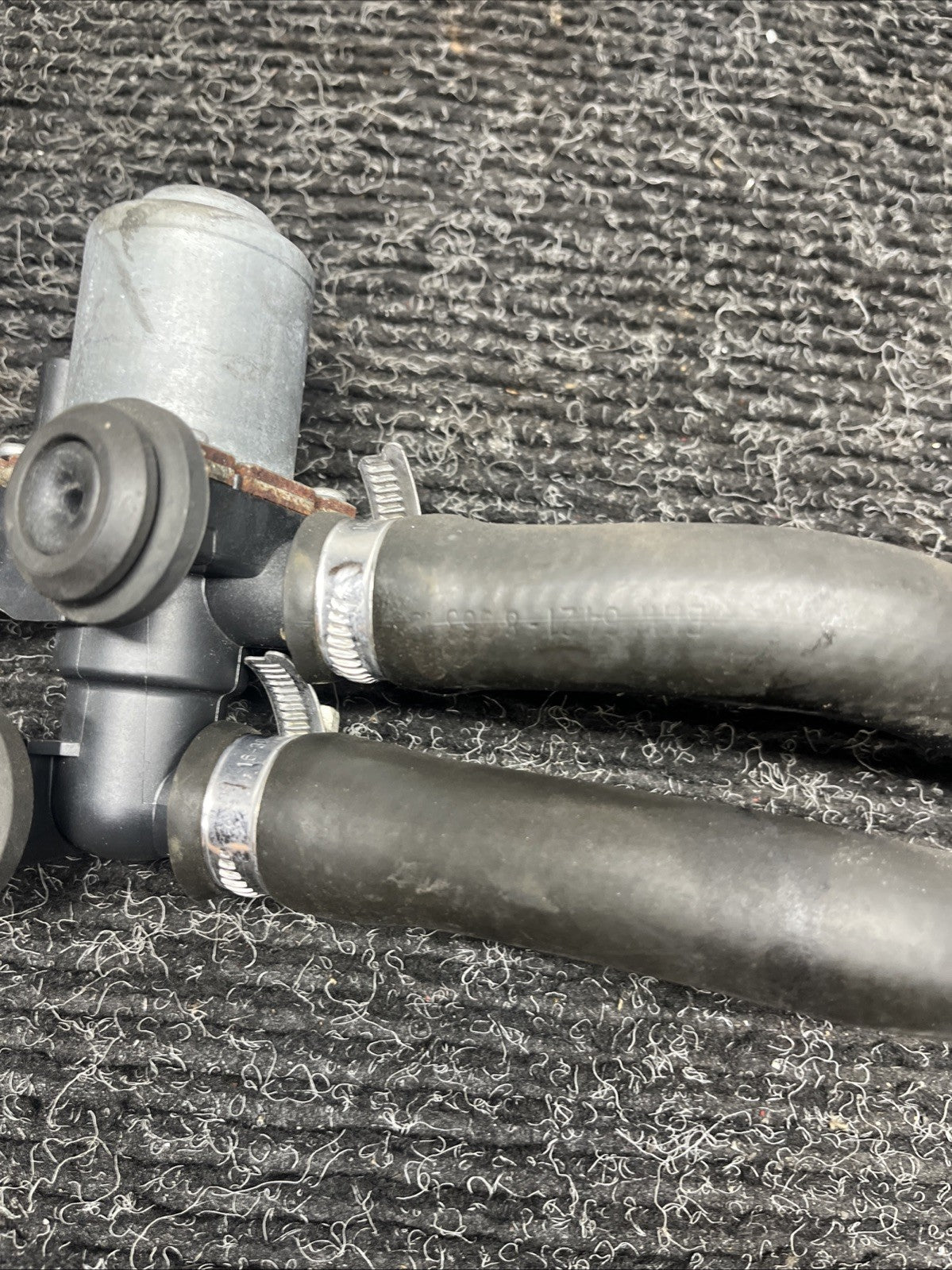 ☑️ 01-06 BMW E46 3-SERIES HEATER WATER COOLANT VALVE PUMP 8369805 OEM