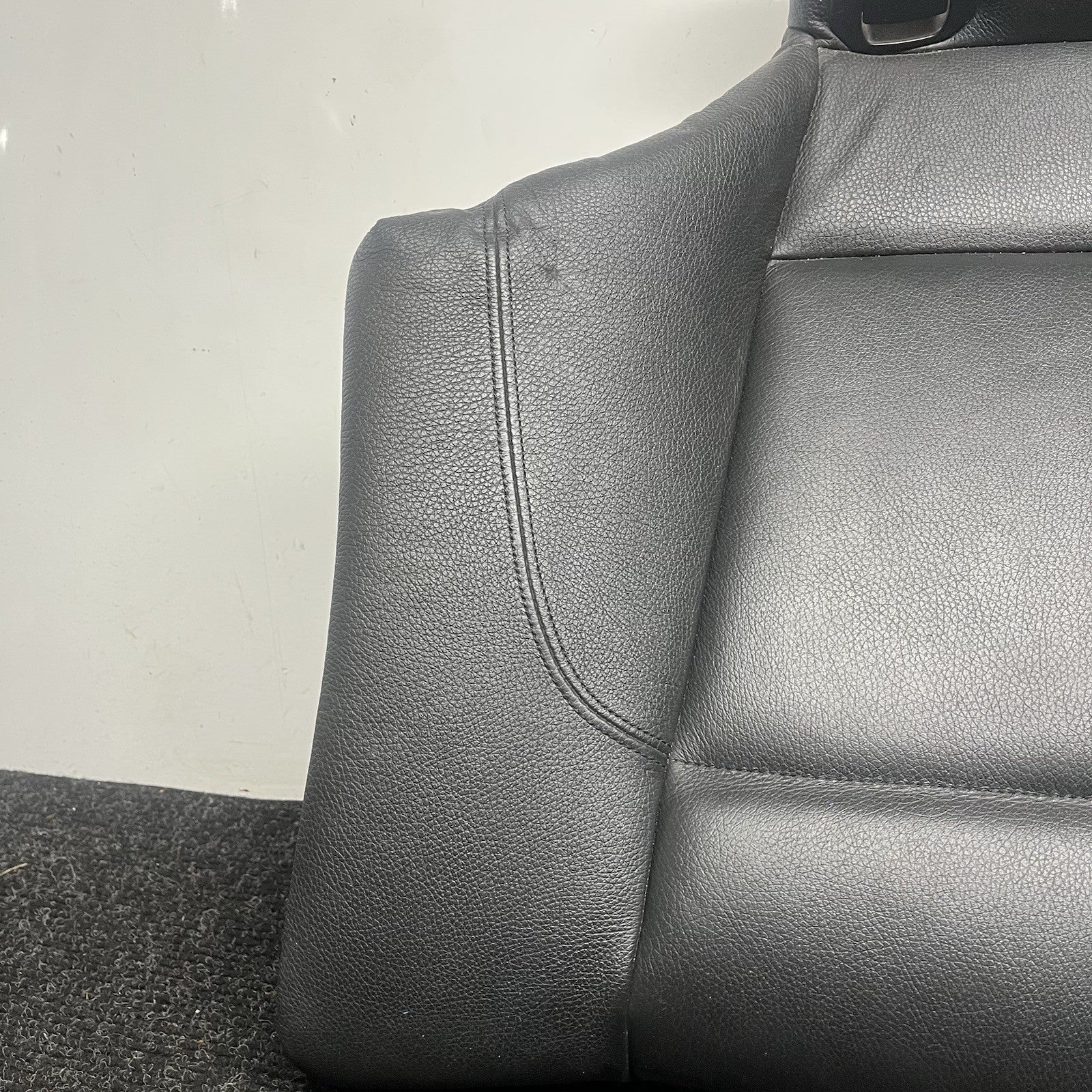 ☑️ 08-13 OEM BMW E82 E88 128 135 Rear Seat Lower Cushion Leather Boston Black