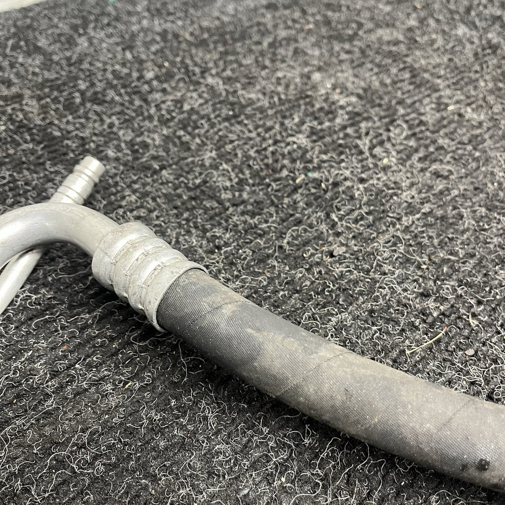☑️BMW E88 E82 E90 E92 E93 135 335 AC Compressor Evaporator Suction Pipe Hose OEM