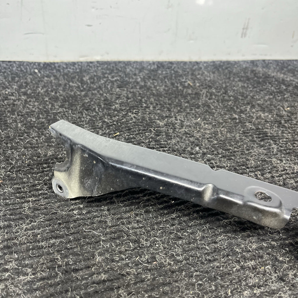 ☑️ 2013-2020 Scion FRS Subaru BRZ 86 Front RH Right Side Fender Bracket