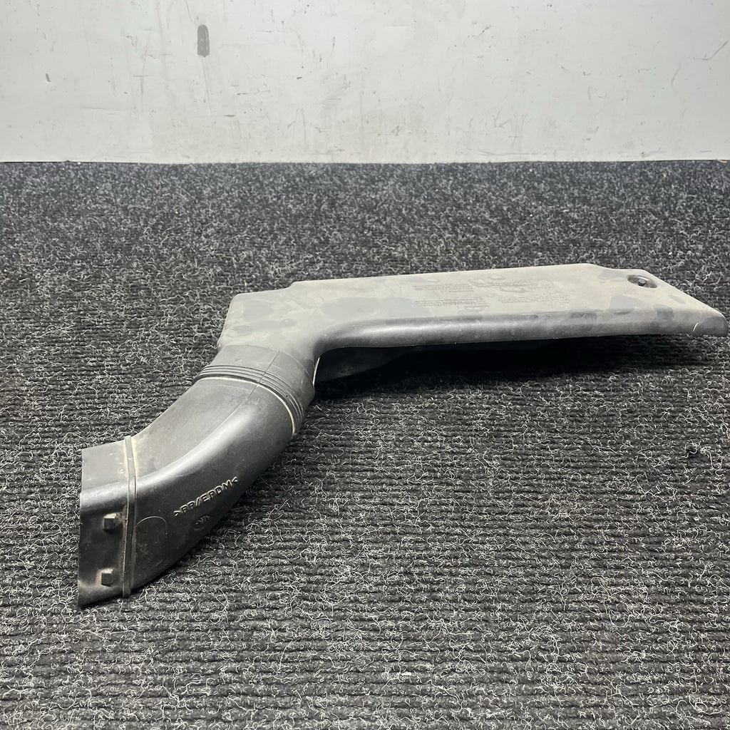 ☑️ 01-06 BMW E46 325i 325ci 330i 330ci 330xi Upper Radiator Air Duct OEM *NOTE*