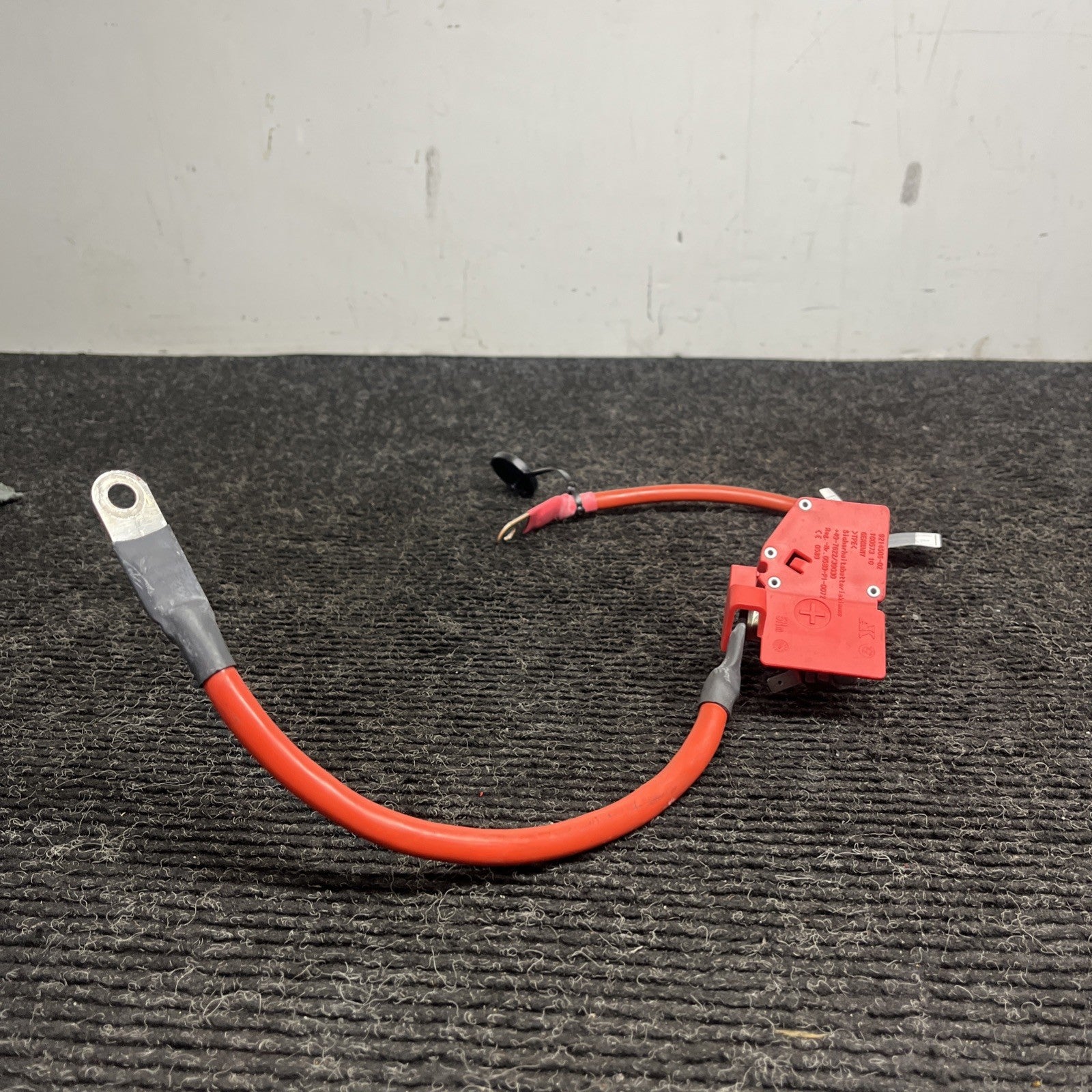 ☑️ 12-20 OEM BMW F30 F32 F33 F82 M4 Battery Plus Terminal Positive Red Cable