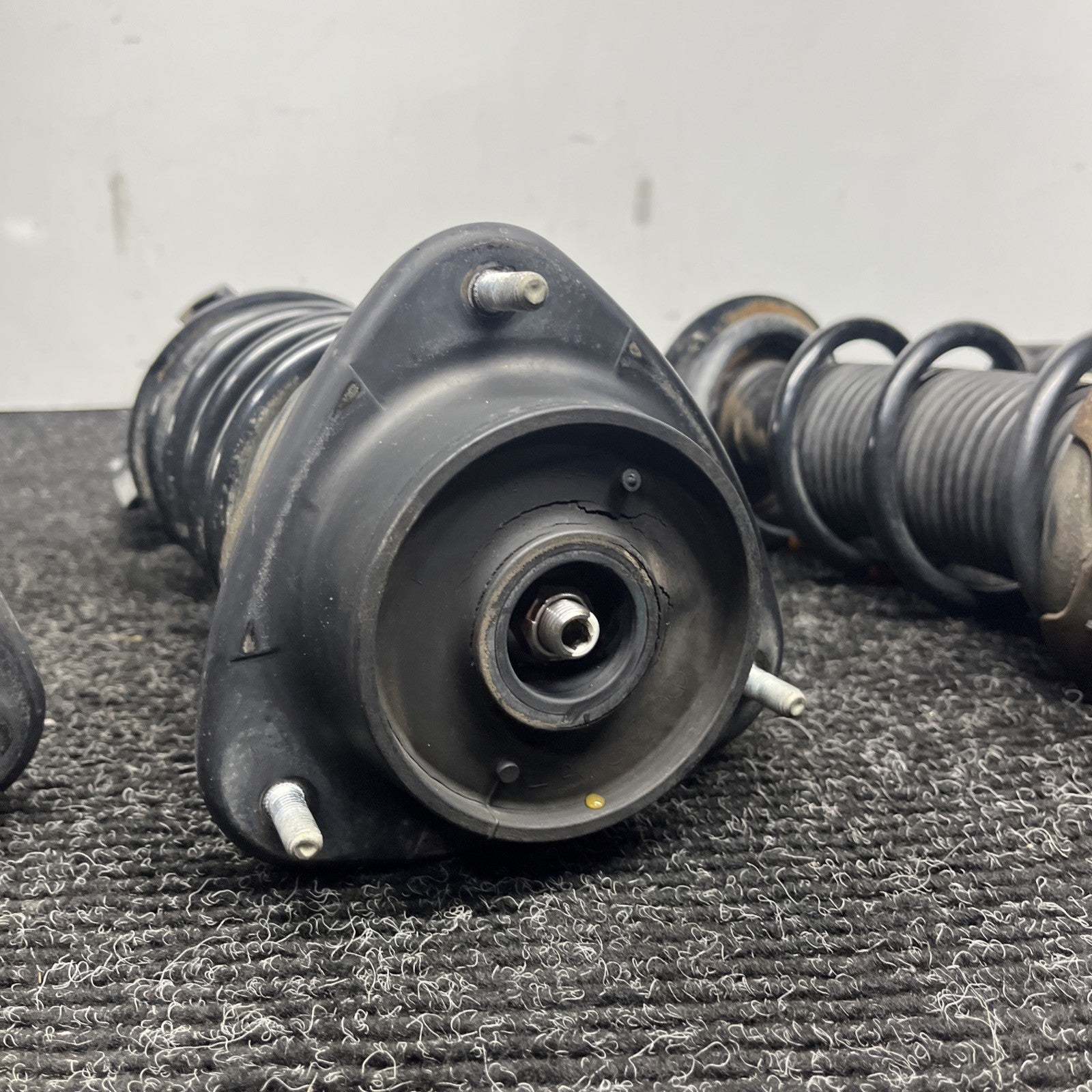 ☑️ OEM Springs & Struts Suspension Subaru BRZ Toyota 86 Scion FRS
