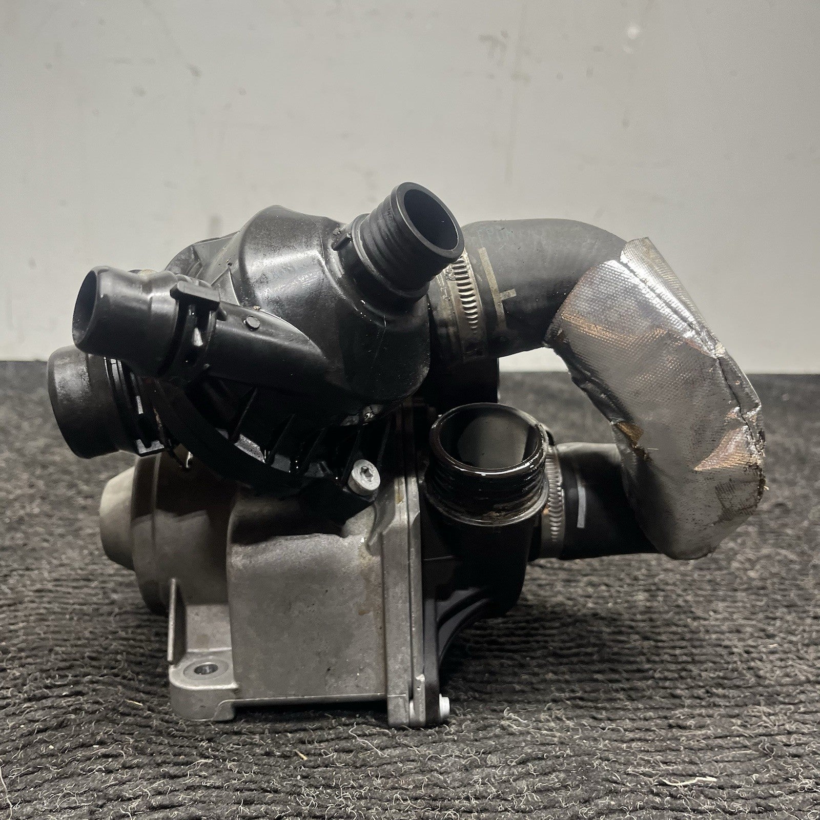 ☑️OEM BMW E82 E90 E92 F10 F13 N54 N55 Electric Water Pump W/ Thermostat 79K Mile