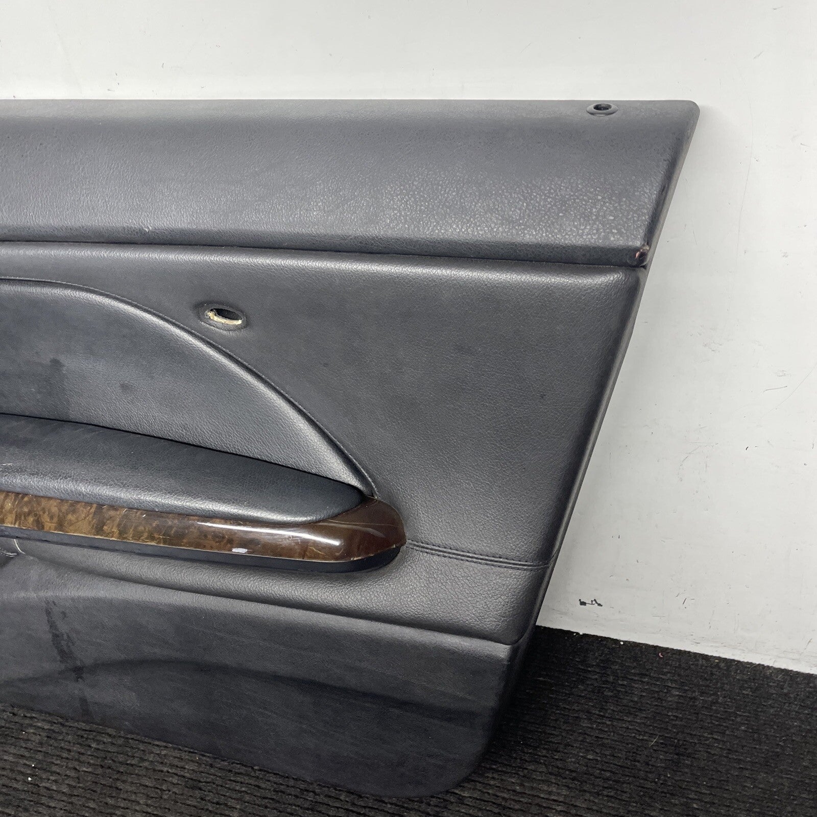 ☑️02-06 BMW E46 COUPE CONVERTIBLE PASSENGER RIGHT SIDE DOOR PANEL CARD BLACK OEM