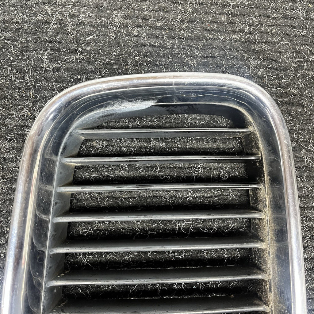 ☑️ 92-99 BMW E36 3 SERIES RIGHT PASSENGER SIDE KIDNEY VENT GRILLE PANEL TRIM OEM