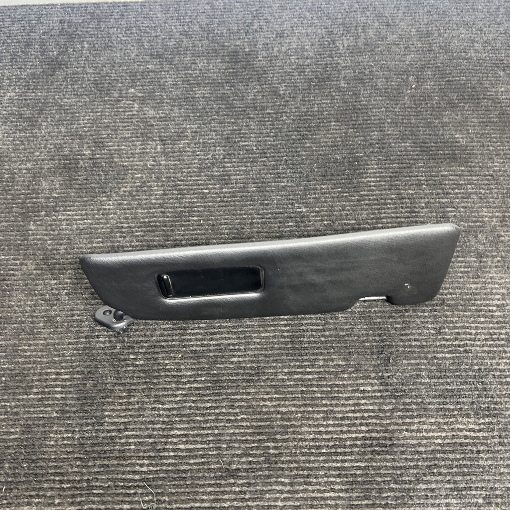 ☑️ 2001-2006 BMW 3 Series E46 Convertible Sun Visor  101-0232400 Passenger
