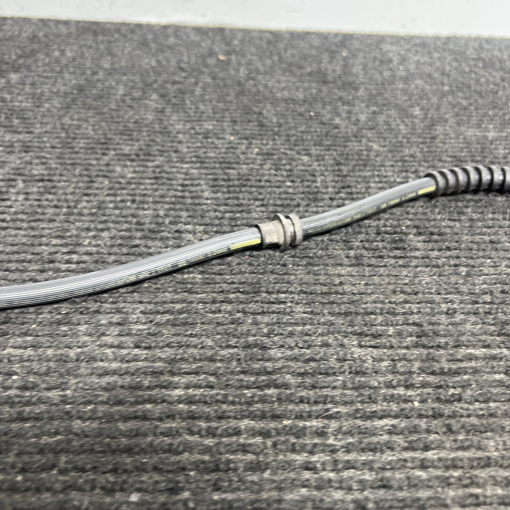 ☑️2013-2015 BMW 335I - Front Brake HOSE / LINE
