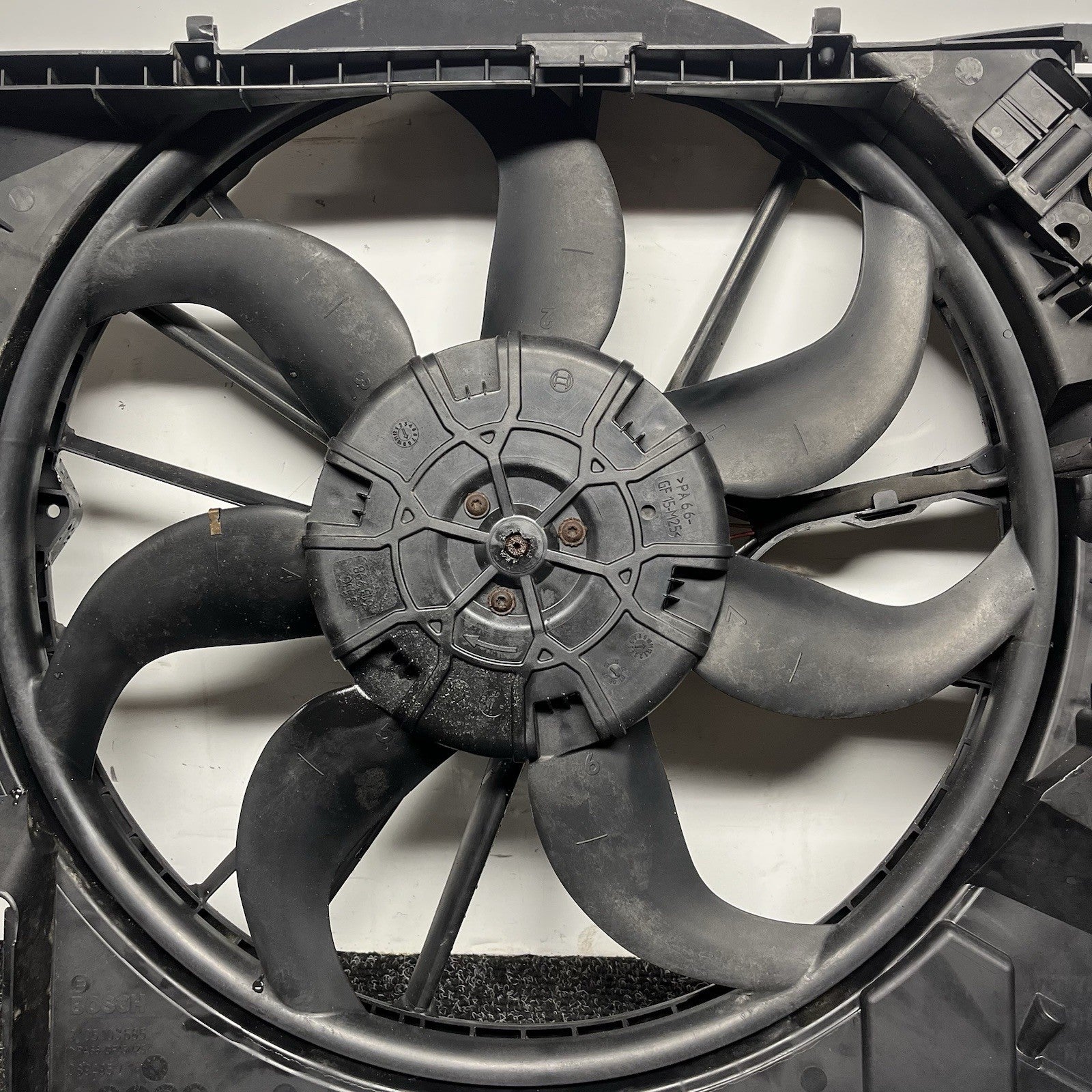 ☑️ 07-13 OEM BMW E88 E90 E92 N54 N55 Engine Radiator Cooling Auxiliary Fan 600W