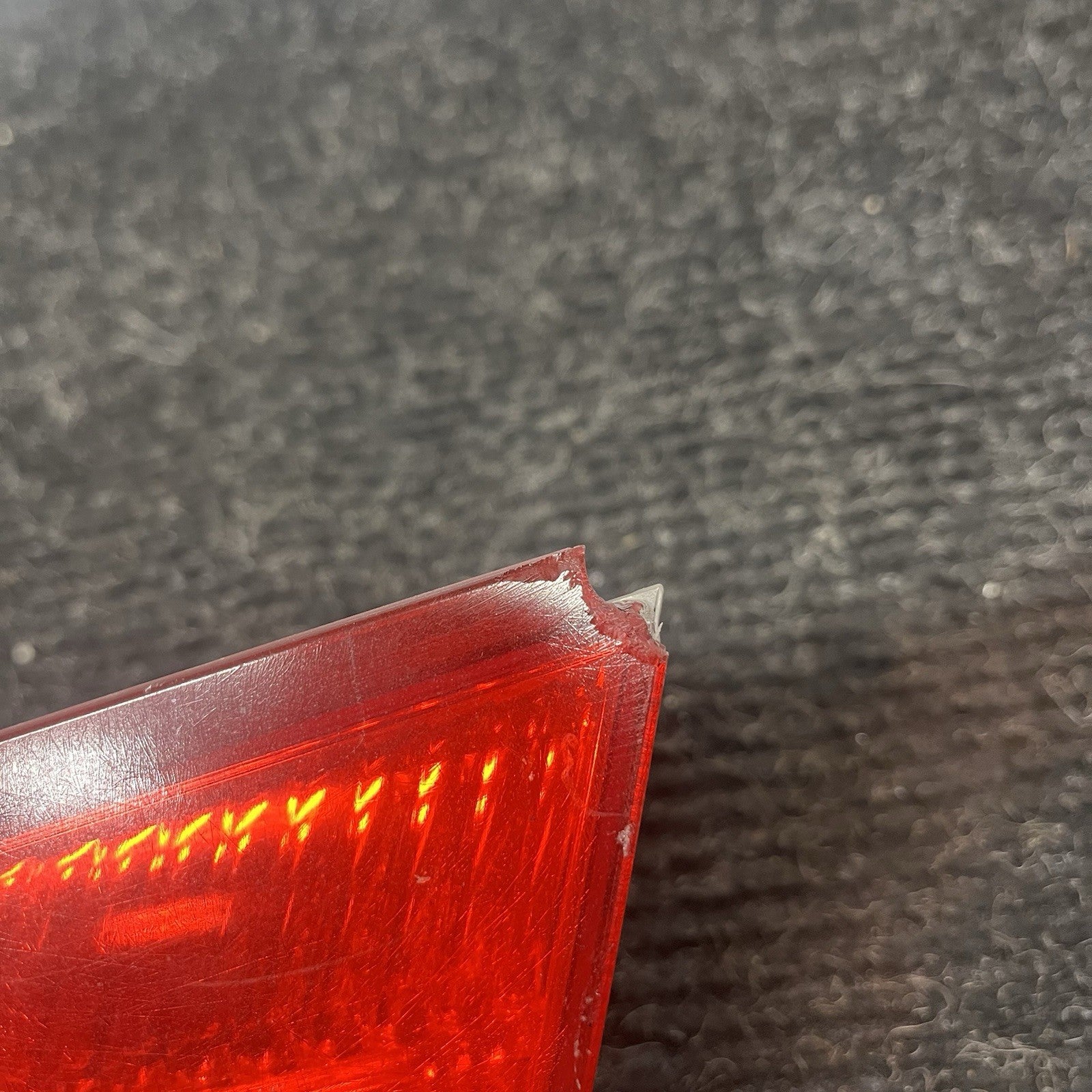 ☑️ 2007-2010 BMW E92 328i 335i COUPE INNER PASSENGER TAIL LIGHT PRE-LCI OEM NOTE