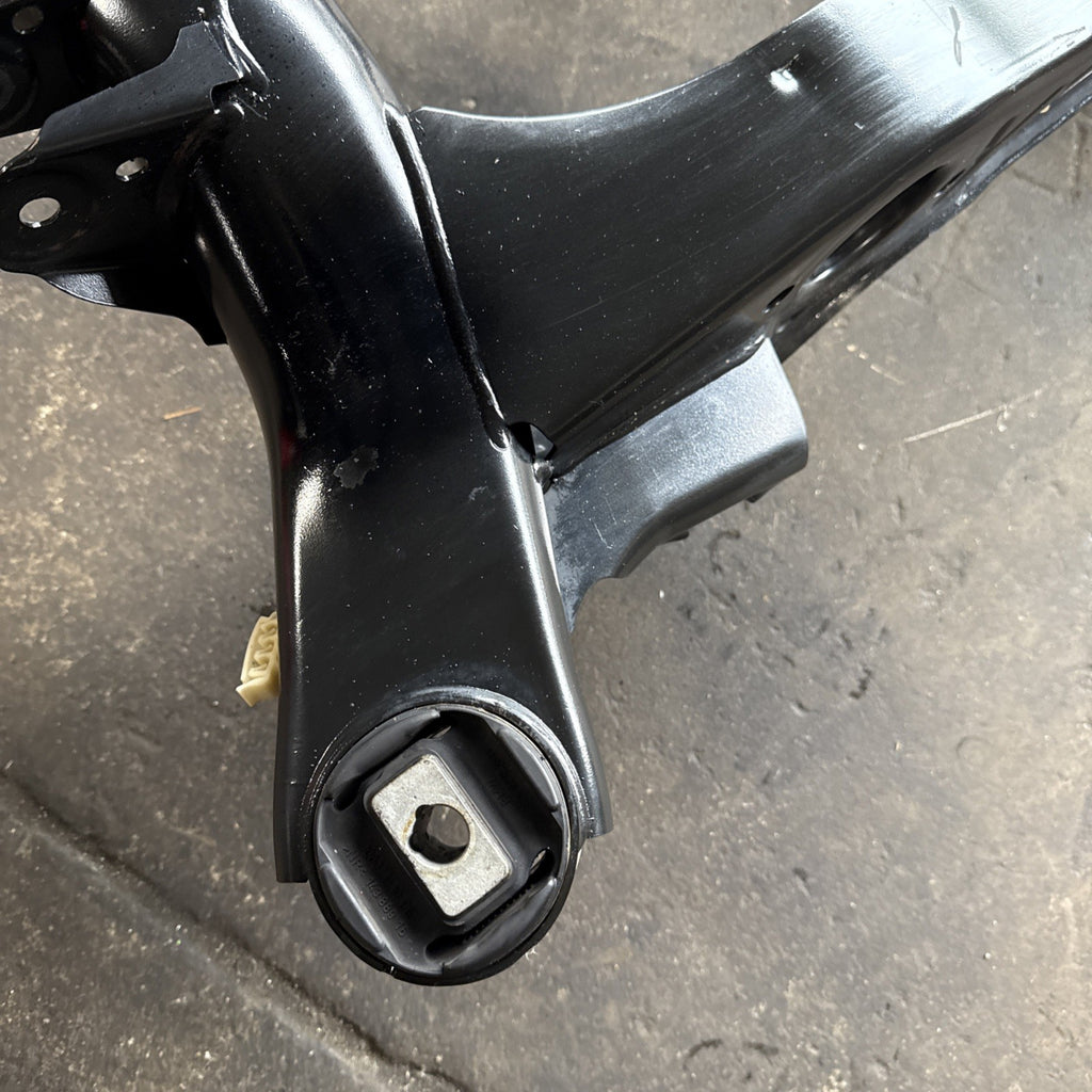 ☑️ 12-15 BMW 335i 328i F30 REAR SUSPENSION CROSSMEMBER SUBFRAME FRAME MOUNT OEM