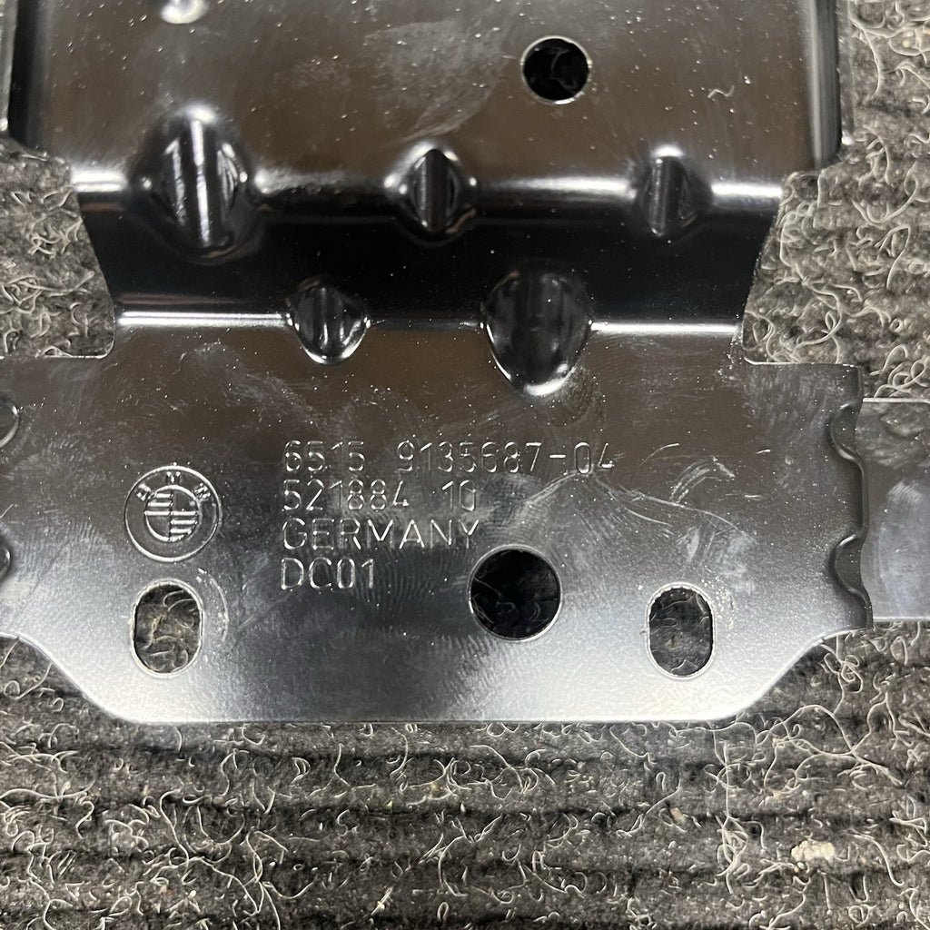 ☑️ 07-13 BMW 335i 335xi 328xi E90 E92 Telematics Module Bracket Holder 9135687
