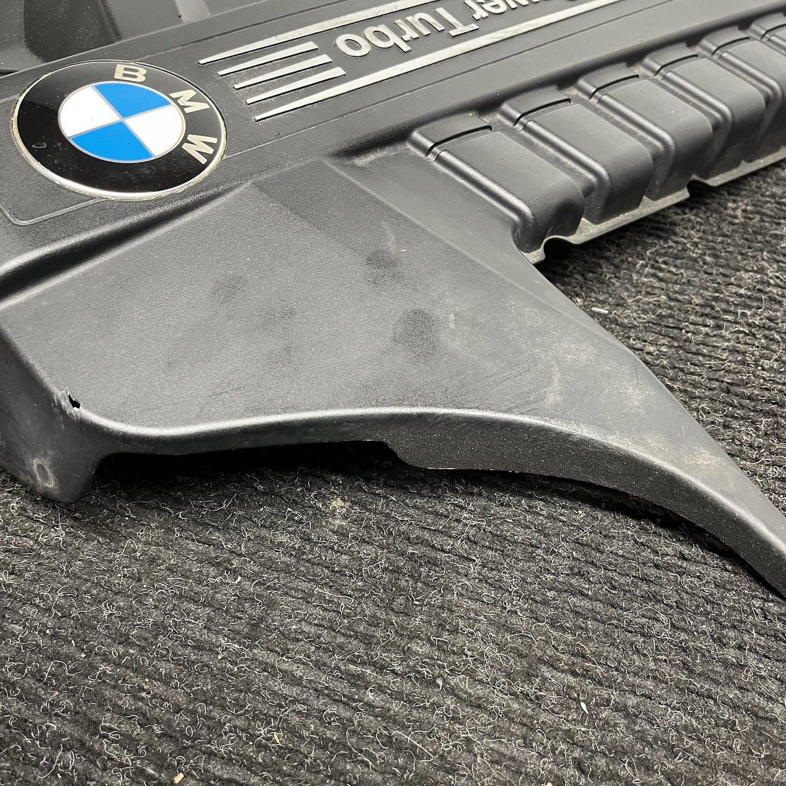 ☑️ BMW E70 X5 N55B30A Engine Cover 7607447