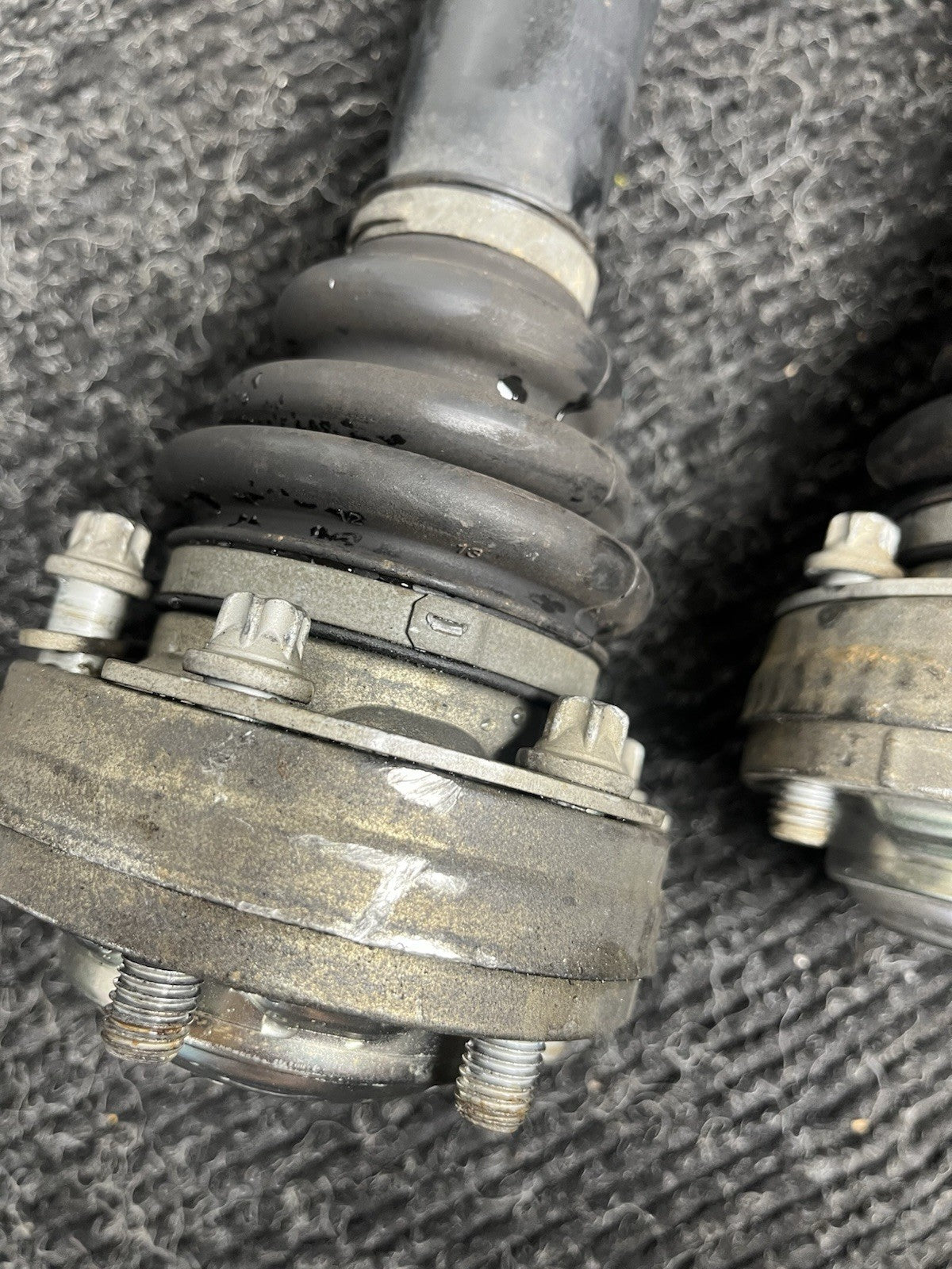 ☑️07-13 BMW E82 E88 E92 E93 A/T AUTOMATIC REAR L/R AXLE SHAFT SET 7580325/6 OEM
