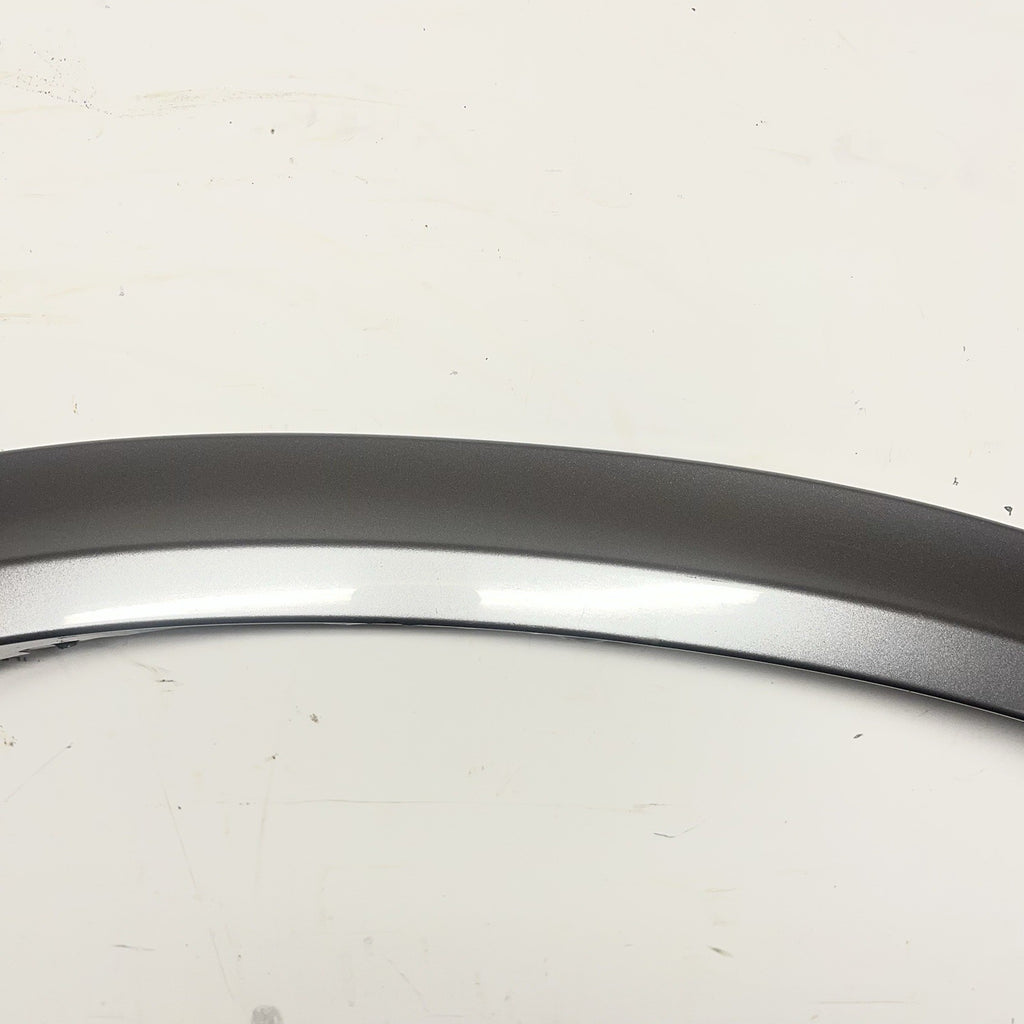 ☑️ 2010-2013 BMW E70 X5 M Sport Front Right Fender Panel Wheel Arch Molding OEM