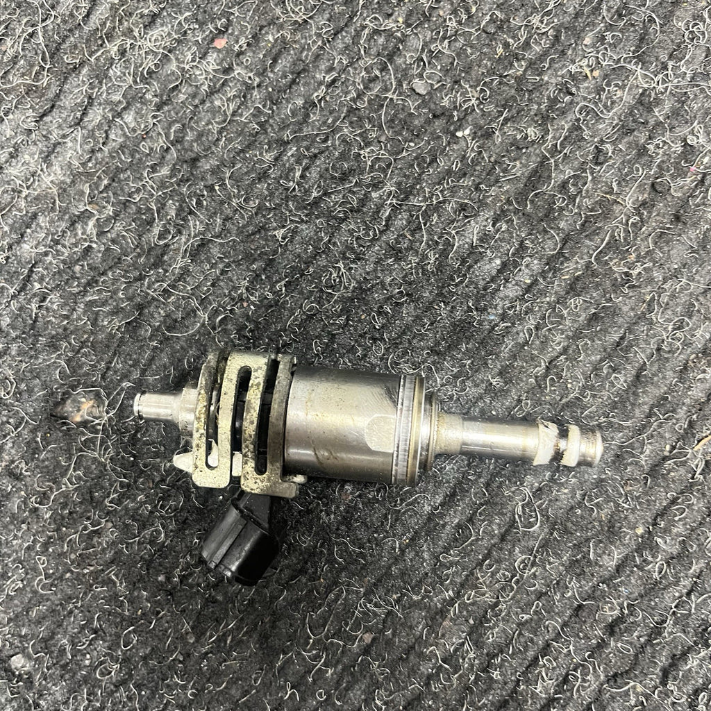 ☑️ 13-17 Scion FR-S Subaru BRZ 2.0L FA20 HIGH PRESSURE FUEL INJECTOR Genuine