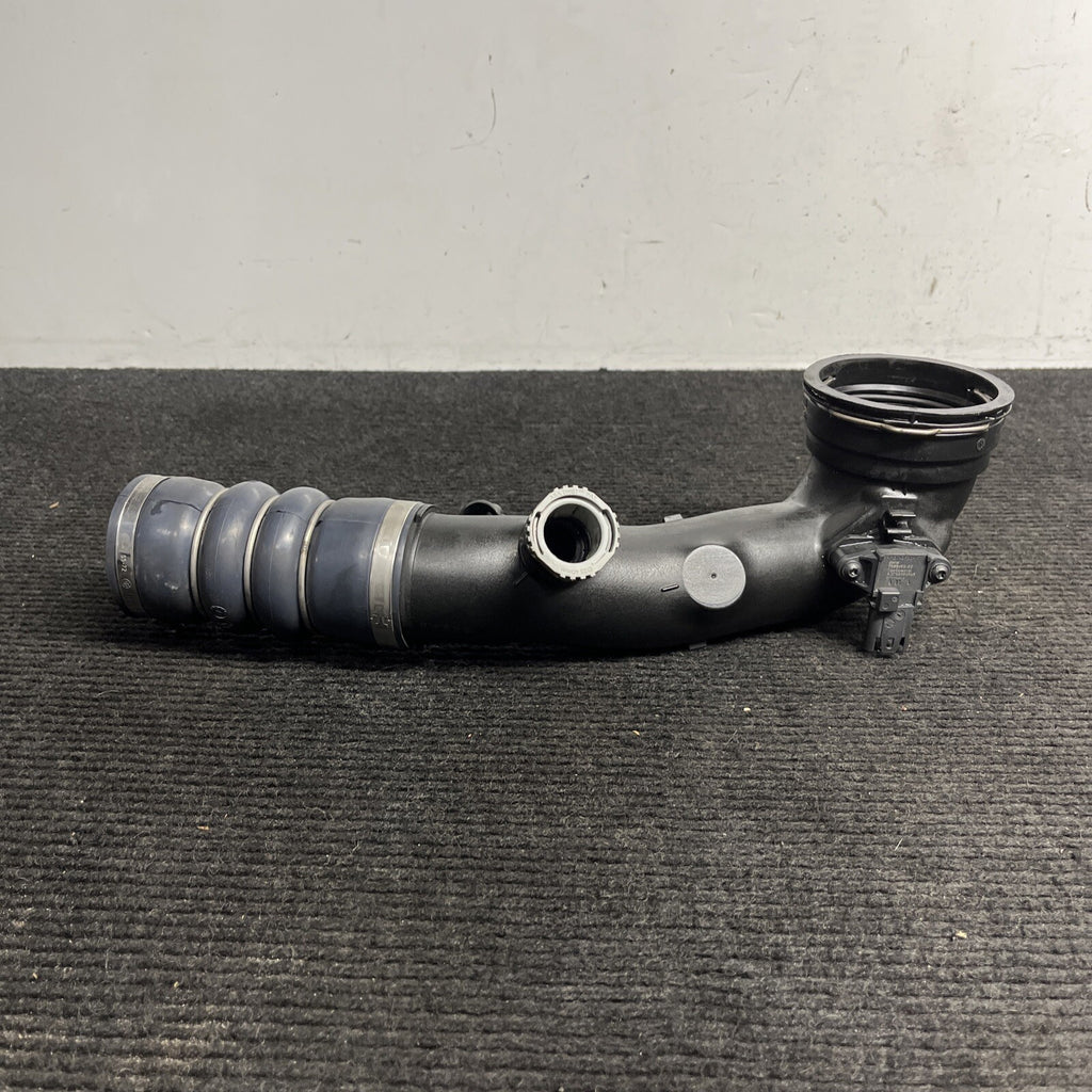 ☑️ 11-16 BMW 40LI 640I 535I UPPER AIR INTAKE DUCT HOSE TUBE PIPE OEM 23557610