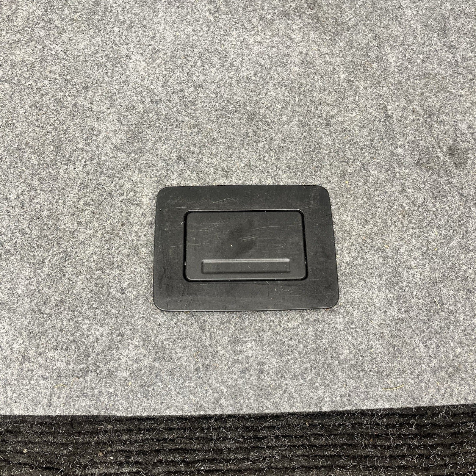 ☑️ 07-13 BMW 335i E90 E91 E92 Trunk Luggage Compartment Floor Mat Carpet OEM