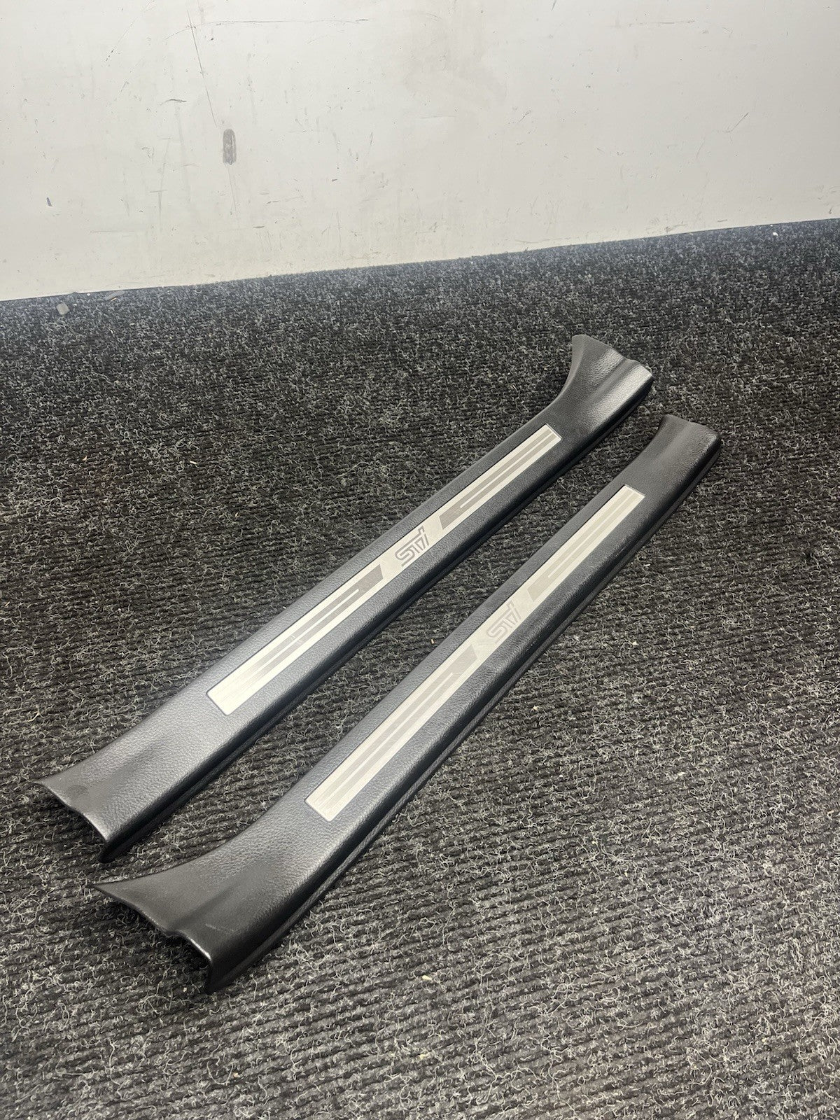 ☑️ 2015-2021 Subaru WRX STI Front Door Sill Trim Set OEM LU85
