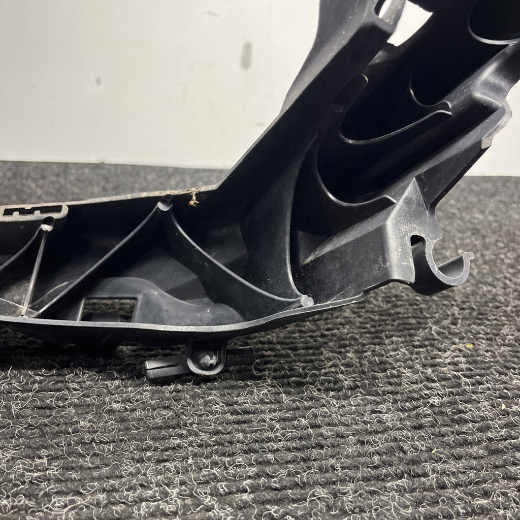 ☑️ 07-10 OEM BMW E92 E93 335 Right Passenger Headlight Bracket Carrier Mount
