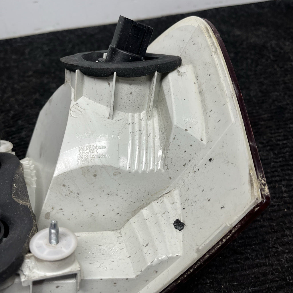 ☑️ 08-11 BMW E82 E88 128i 135i Rear Left Driver Side Tail Light Lamp 4869809 OEM