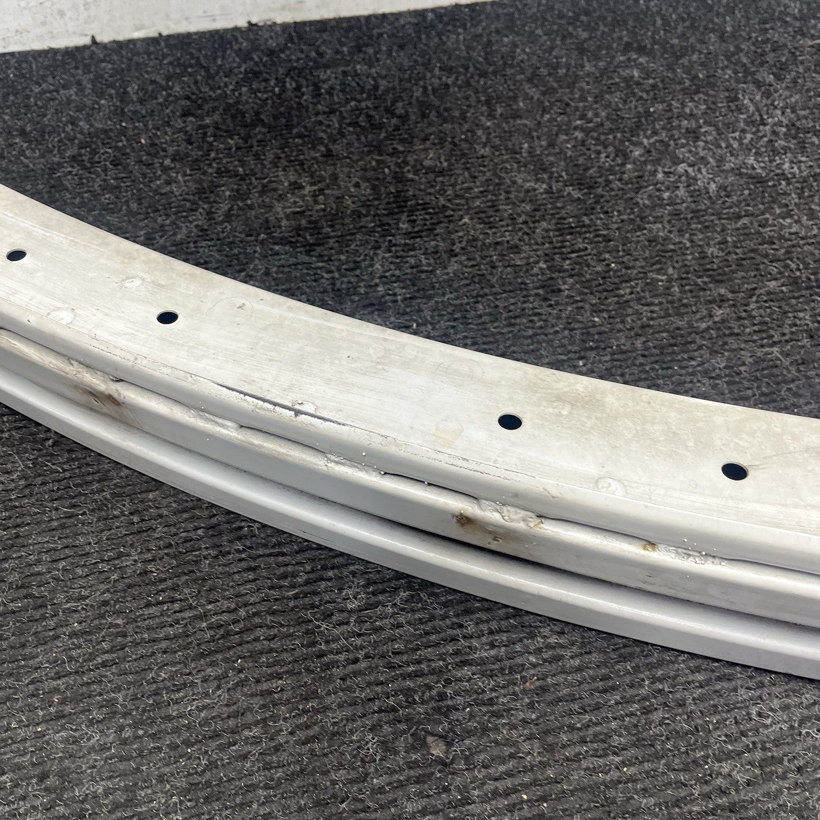 ☑️08-14 SUBARU WRX STI OEM FRONT BUMPER CRASH BAR WHITE GENUINE ASSEMBLY FACTORY