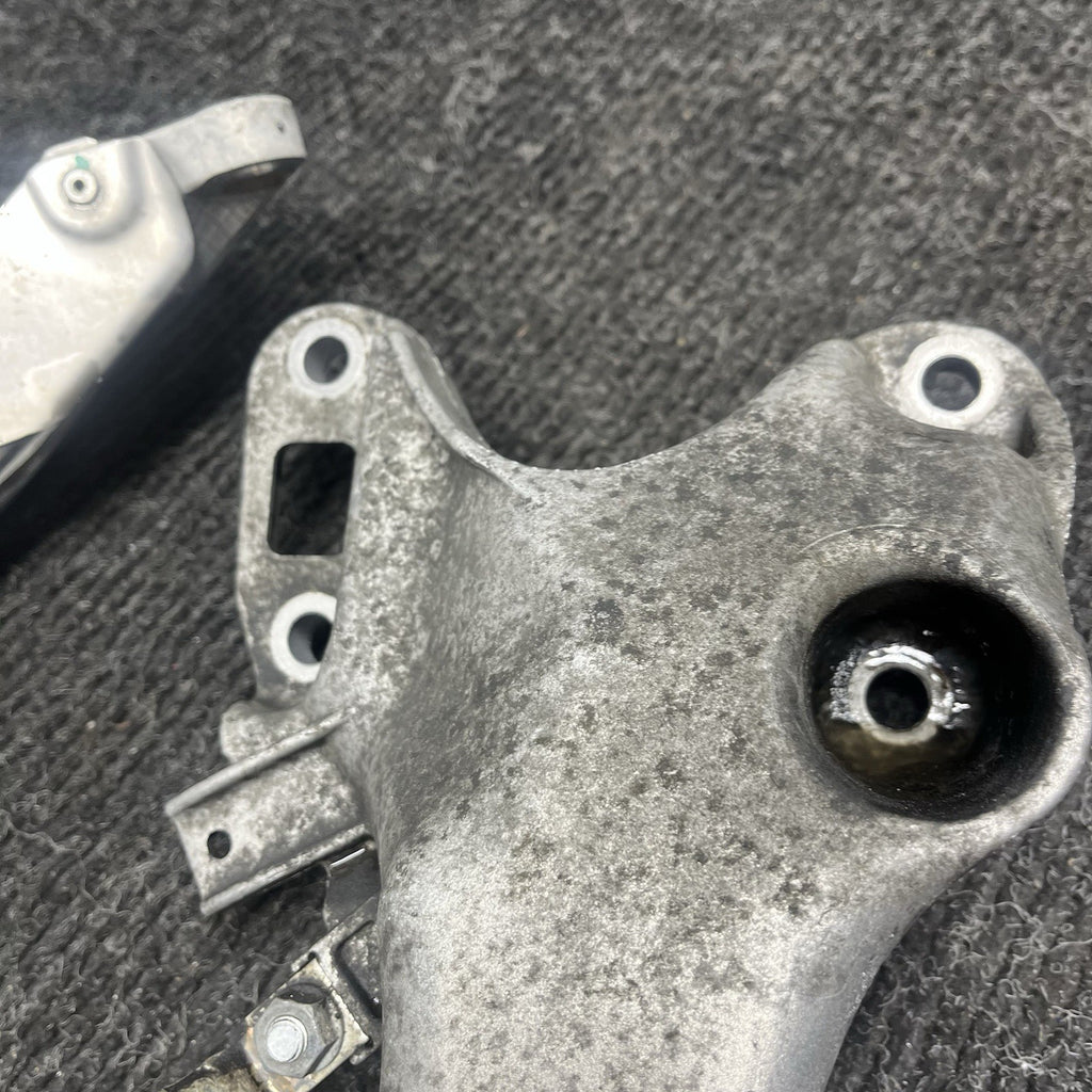 ☑️ BMW E70 AWD N55 3.0L Engine Motor Mount Bracket Left & Right Set OEM