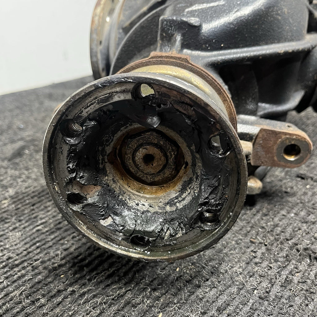 ☑️ 01-06 BMW E46 330i 330CI M/T MANUAL REAR DIFFERENTIAL CARRIER 3.07 RATIO OEM