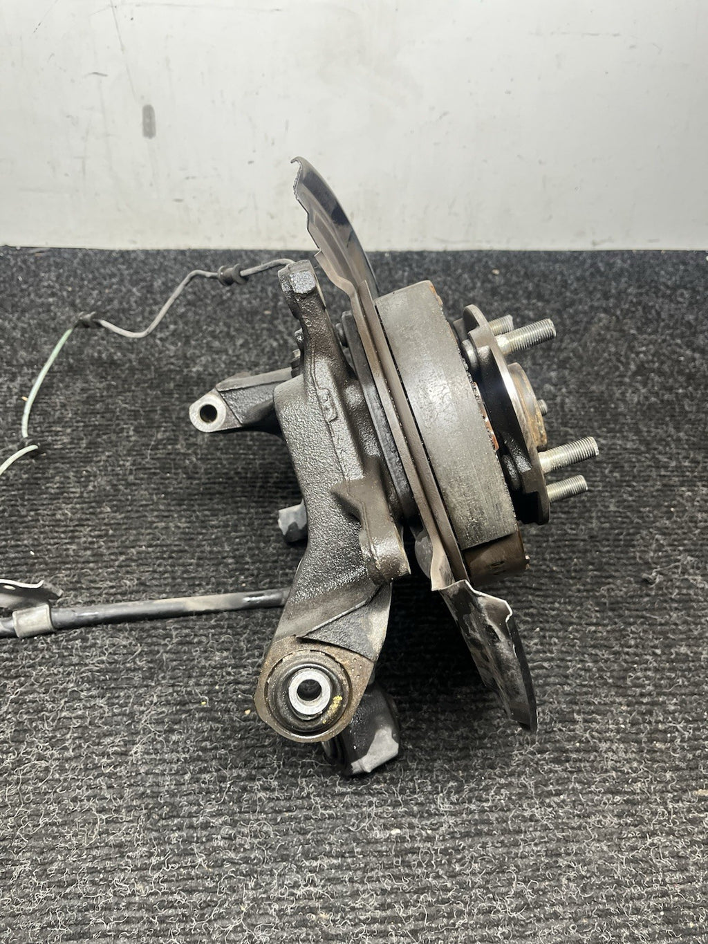 ☑️ 2015-2019 Subaru WRX Spindle Knuckle Hub Rear Right Passenger RH OEM 15-19