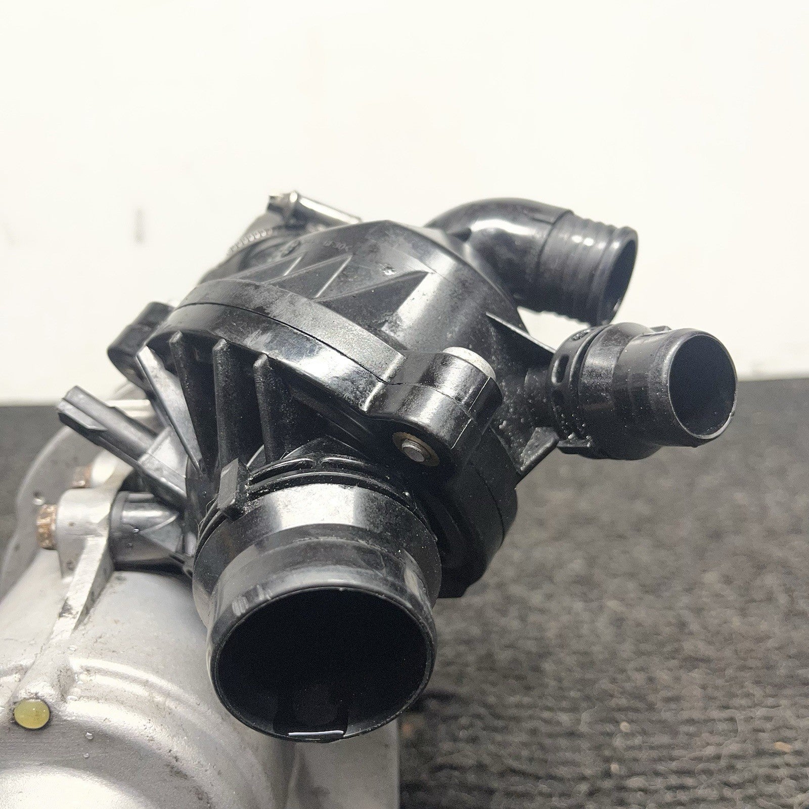 ☑️ OEM BMW E82 E90 E92 F10 F13 N54 N55 Electric Metal Water Pump W/ Thermostat