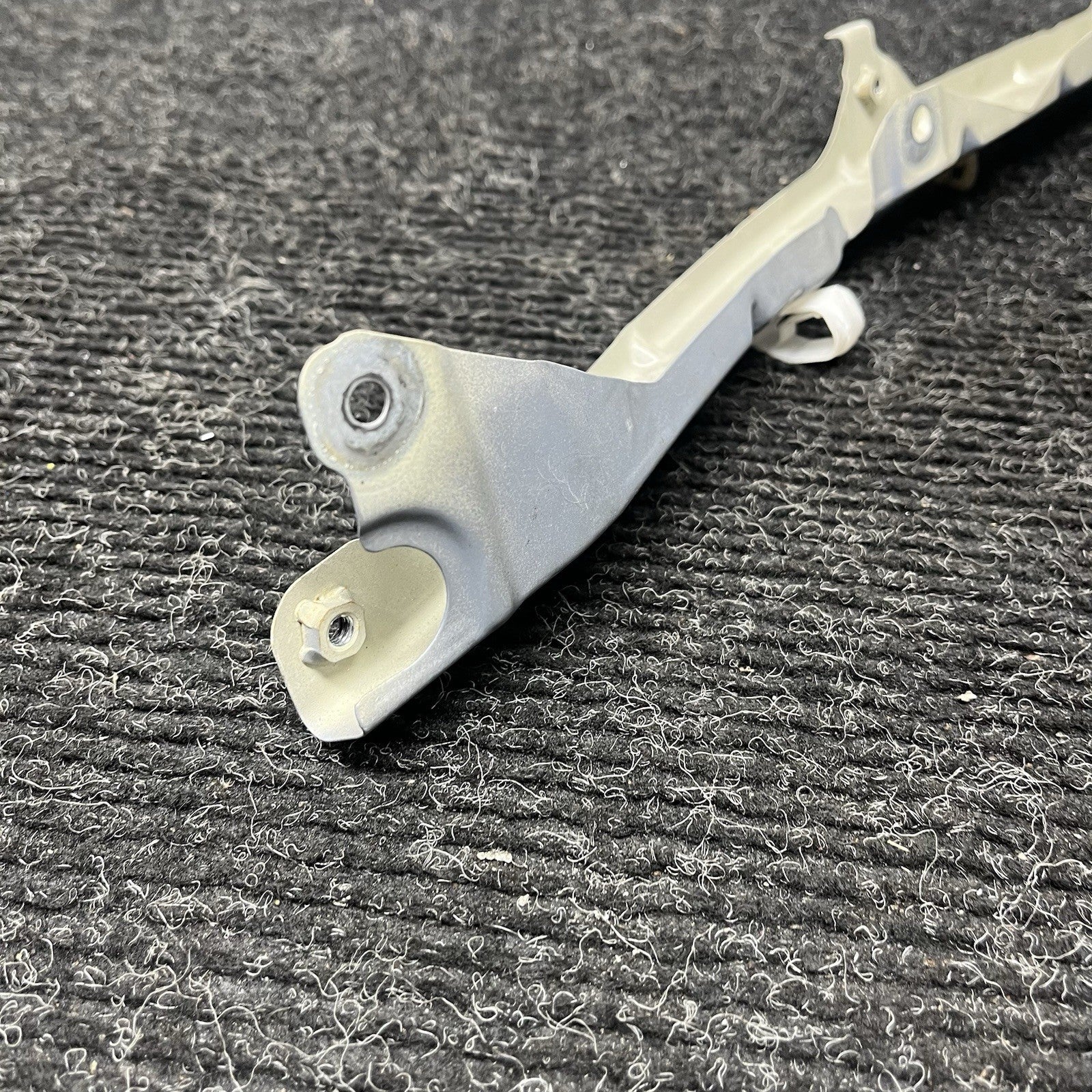 ☑️ 2013-19 Scion FRS Subaru BRZ 86 Front LH Left Side Fender Bracket OEM