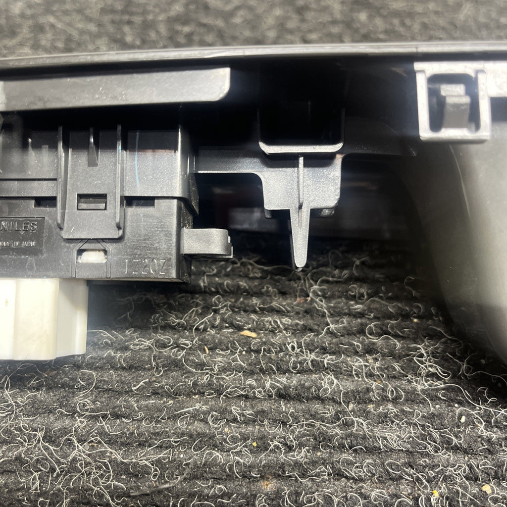 ☑️ 2011-2014 SUBARU WRX STI REAR LH DRIVER WINDOW SWITCH TRIM. P/N 94266FG510
