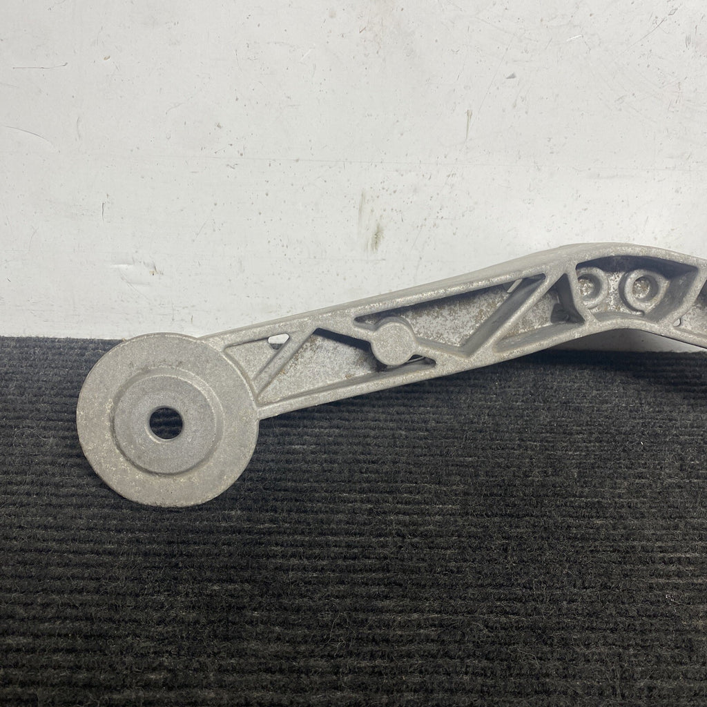☑️ 09-16 BMW Z4 E89 54k Miles Rear Suspension Lower Support Bracket Mount OEM