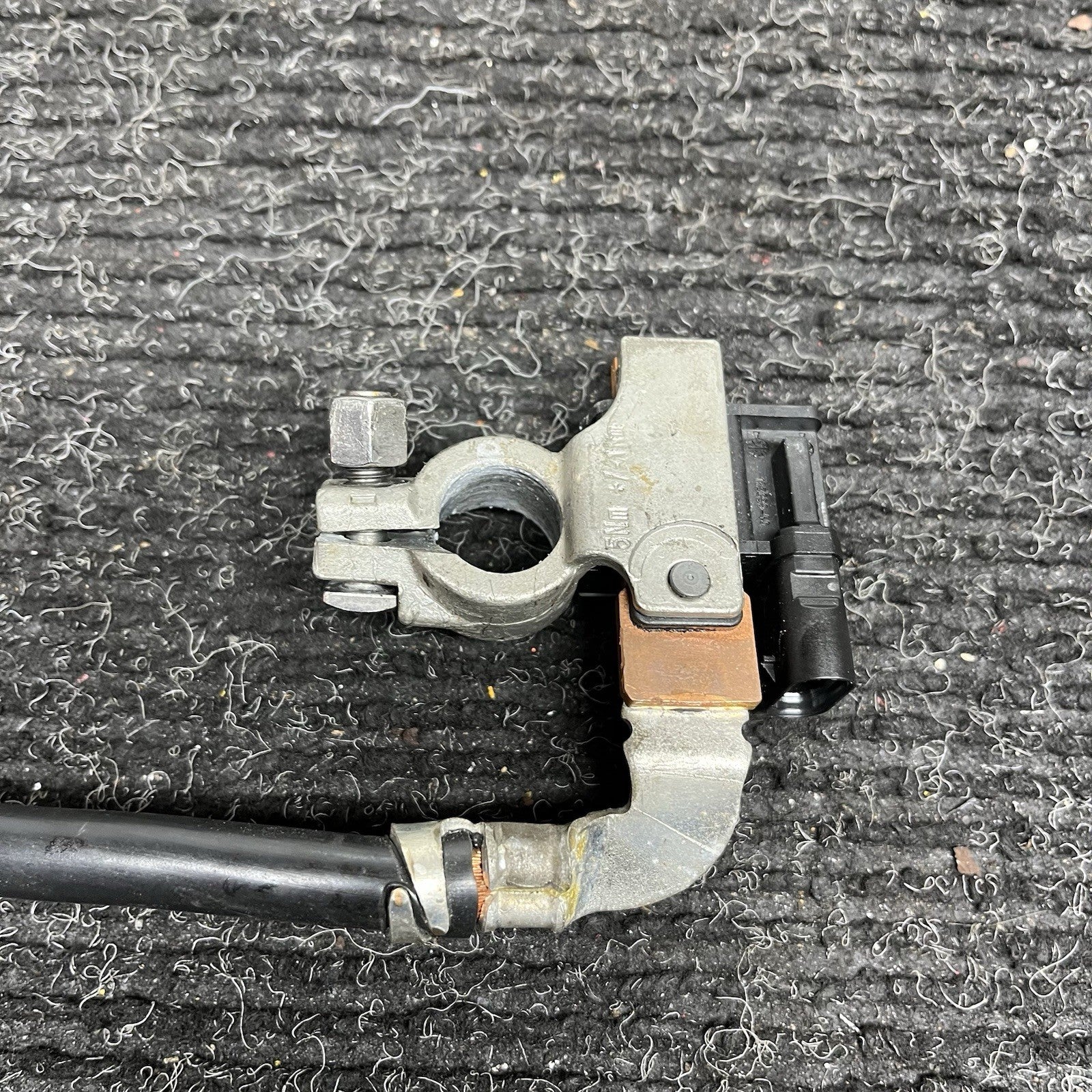 ☑️ 08-13 OEM BMW E82 E88 128 135 Battery Negative Cable Terminal IBS Ground